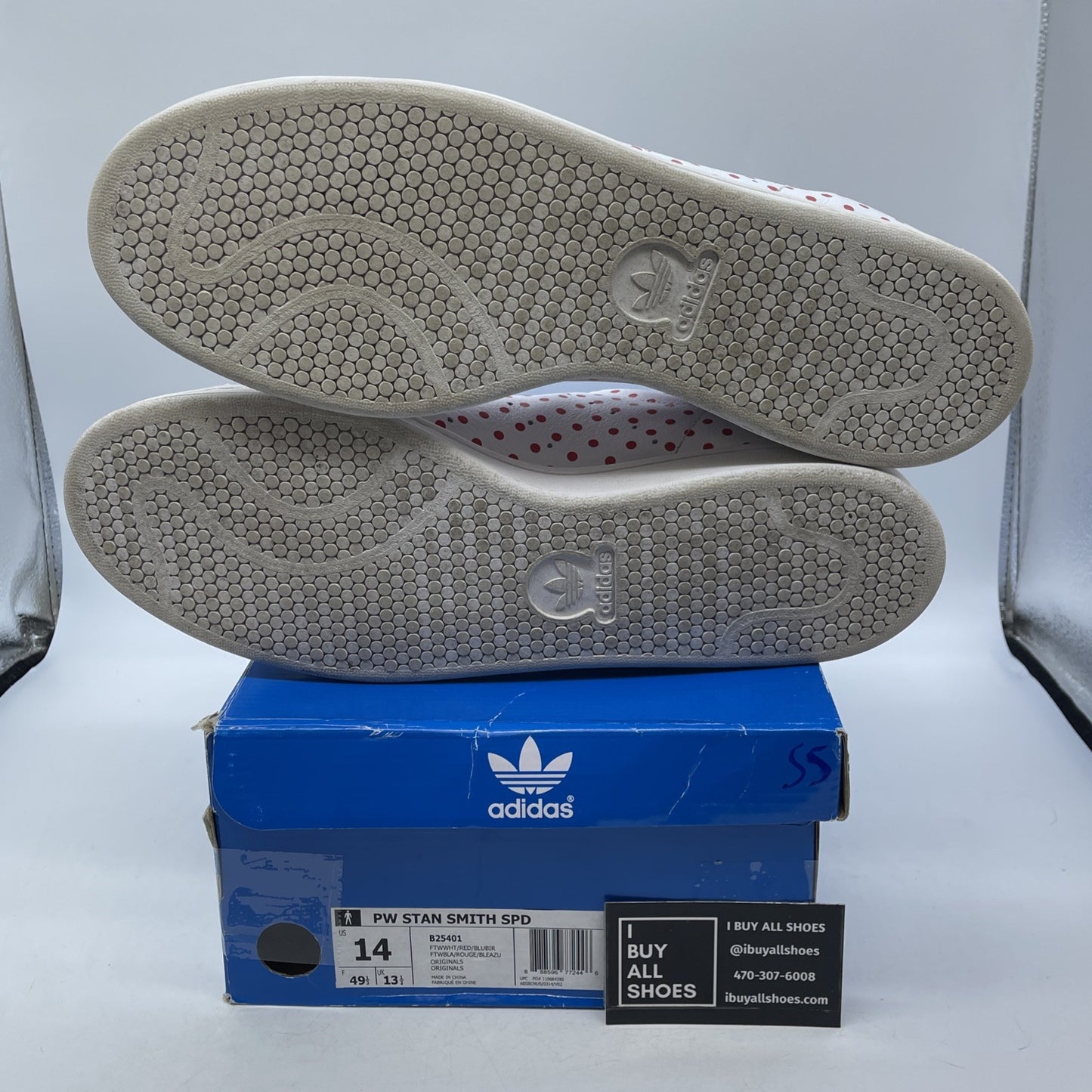 Size 14 - adidas Pharrell x Stan Smith Small Polka Dot Leather (B25401)