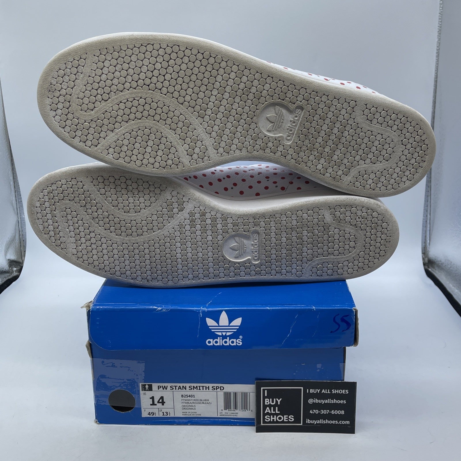 Size 14 - adidas Pharrell x Stan Smith Small Polka Dot Leather (B25401)
