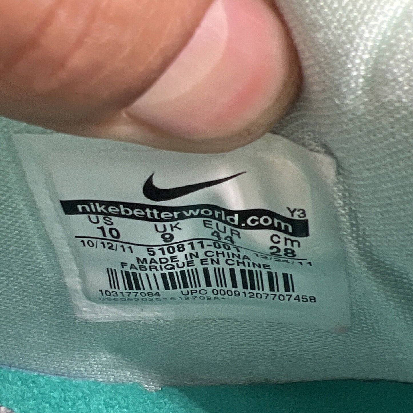 Size 10 - Nike LeBron 9 Low Easter (510811-001)