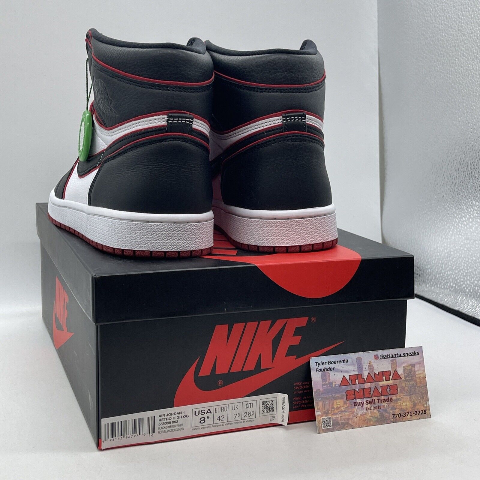 Size 8.5 - Jordan 1 Retro High OG Bloodline 2019 Black Red White (555088-062)