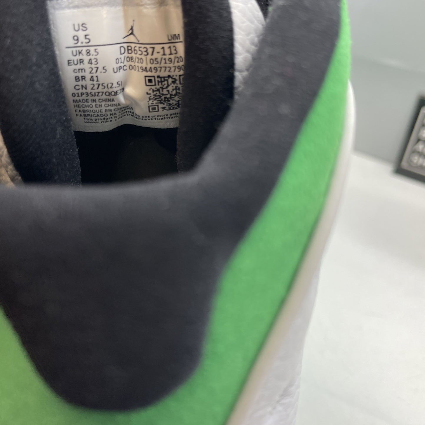 Size 9.5 - Air Jordan 13 Retro Lucky Green 2020 White Suede (DB6537-113)