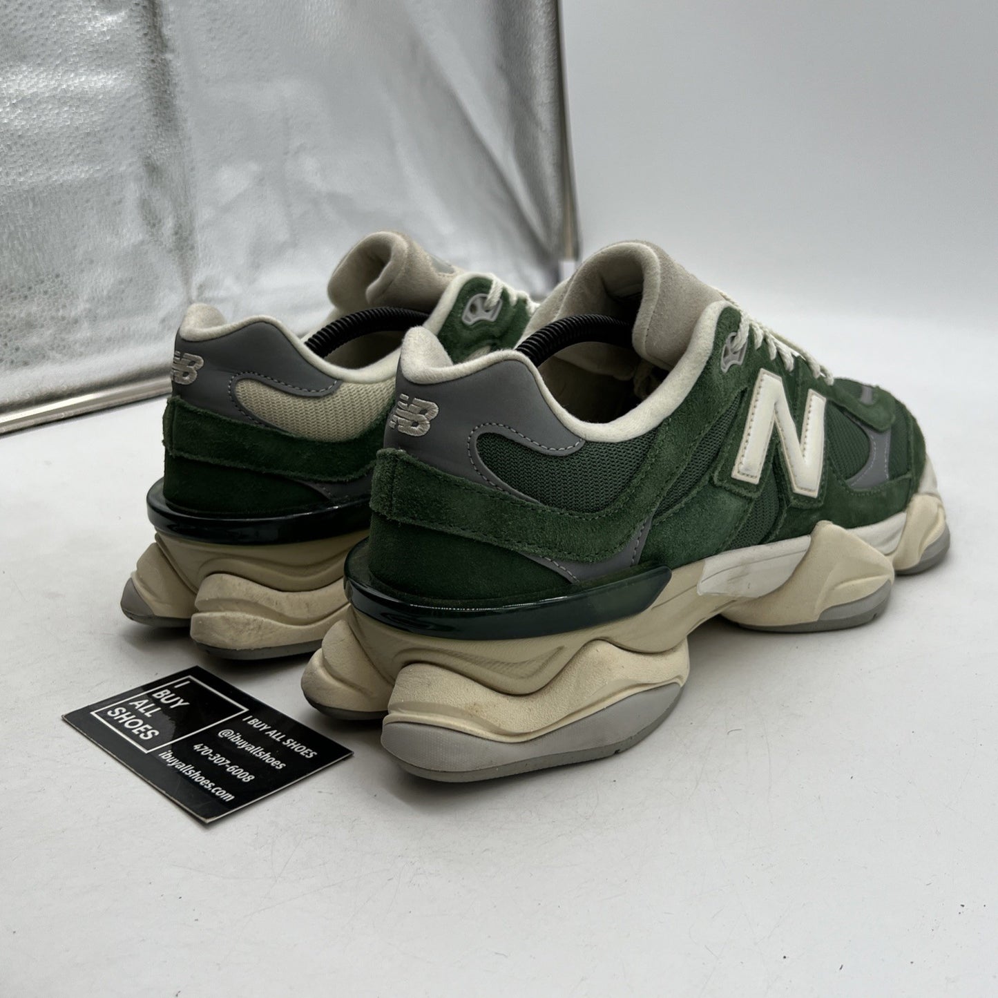 Size 10 - New Balance 9060 Nori (U9060VNG)