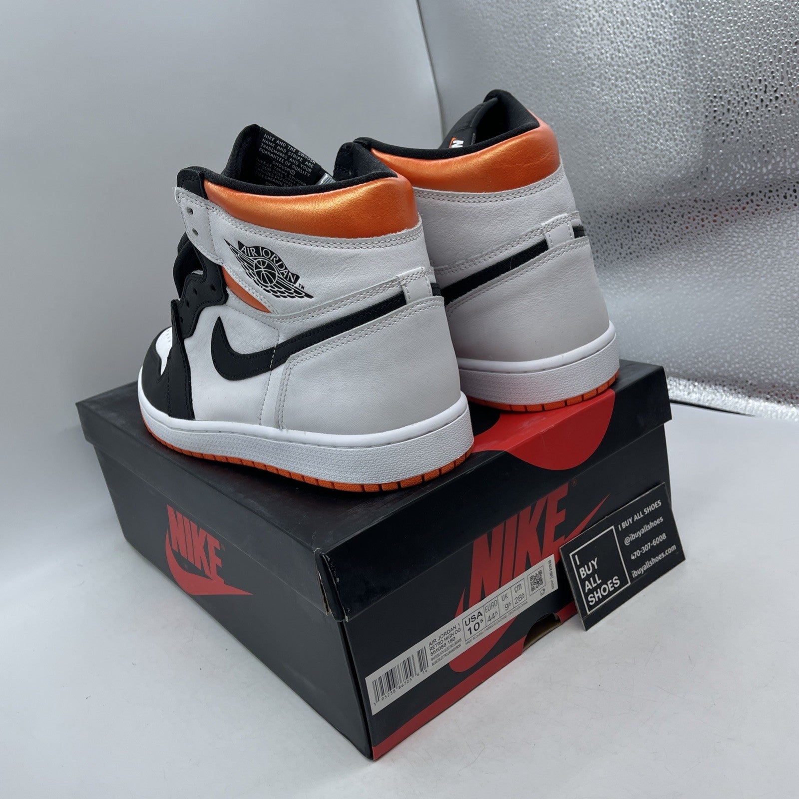 Size 10.5 - Air Jordan 1 Retro High Electro Orange (555088-180)