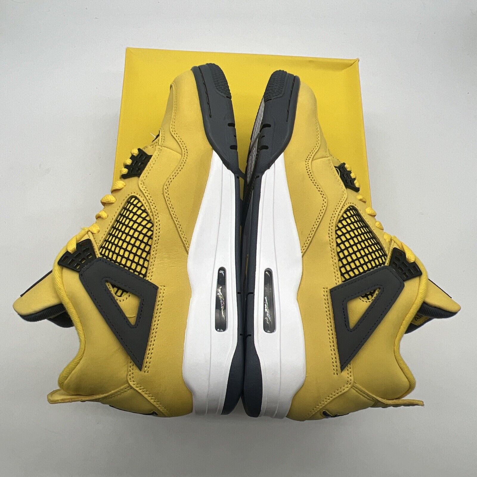 Size 10 - Air Jordan 4 Retro Mid Lightning (CT8527-700)