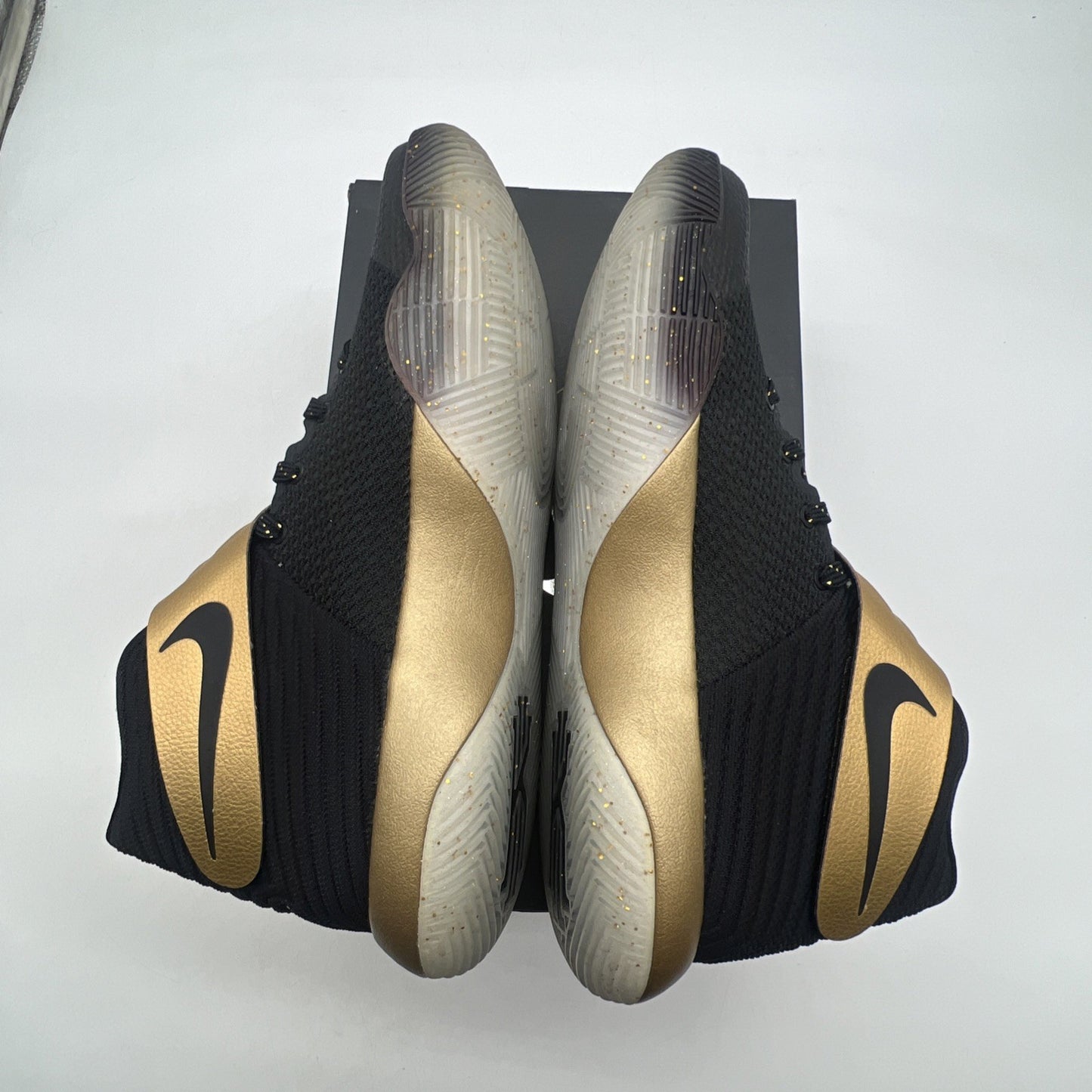 Size 9.5 - Nike Kyrie 2 ID Basketball Nike Black, Gold Rare (843253-981)