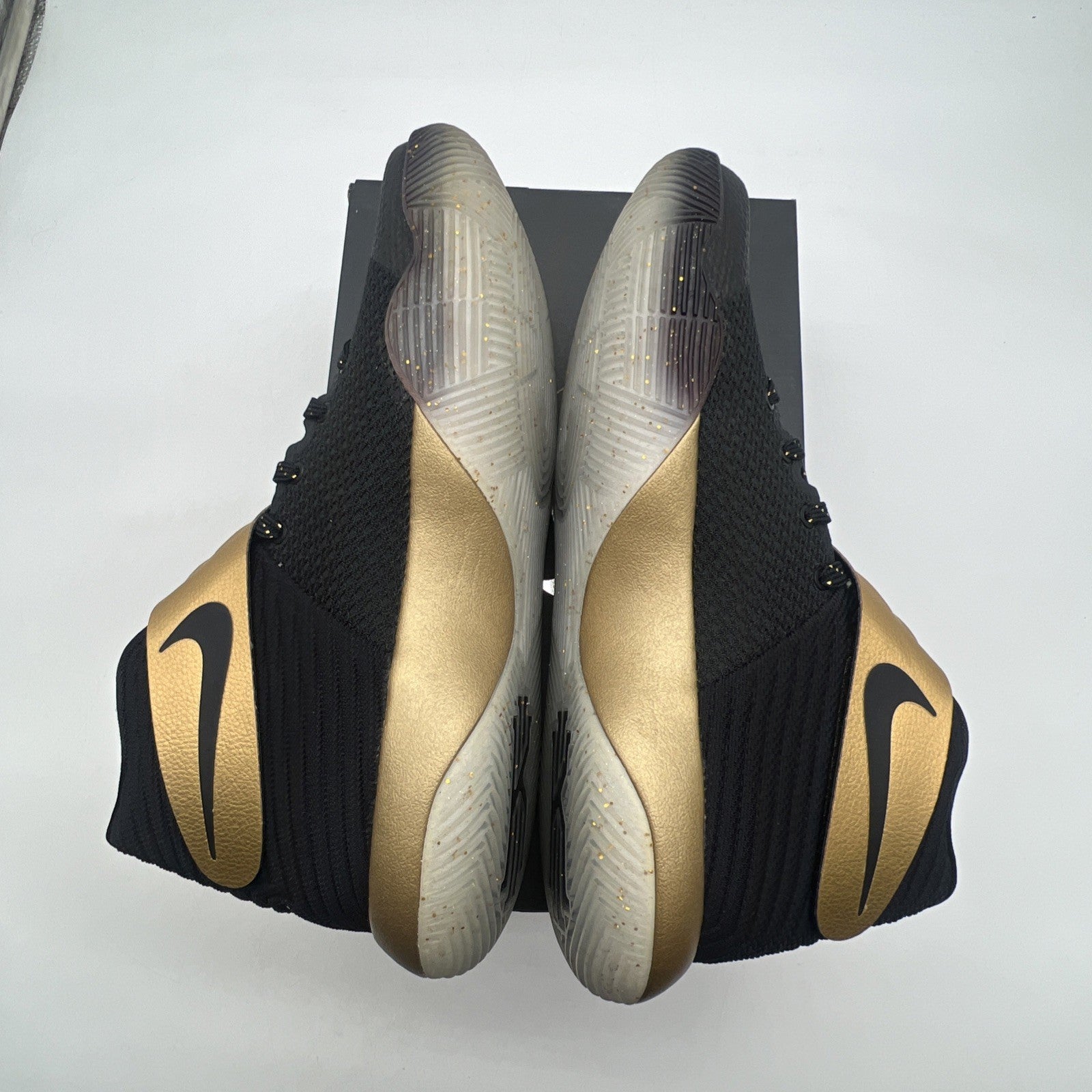 Size 9.5 - Nike Kyrie 2 ID Basketball Nike Black, Gold Rare (843253-981)