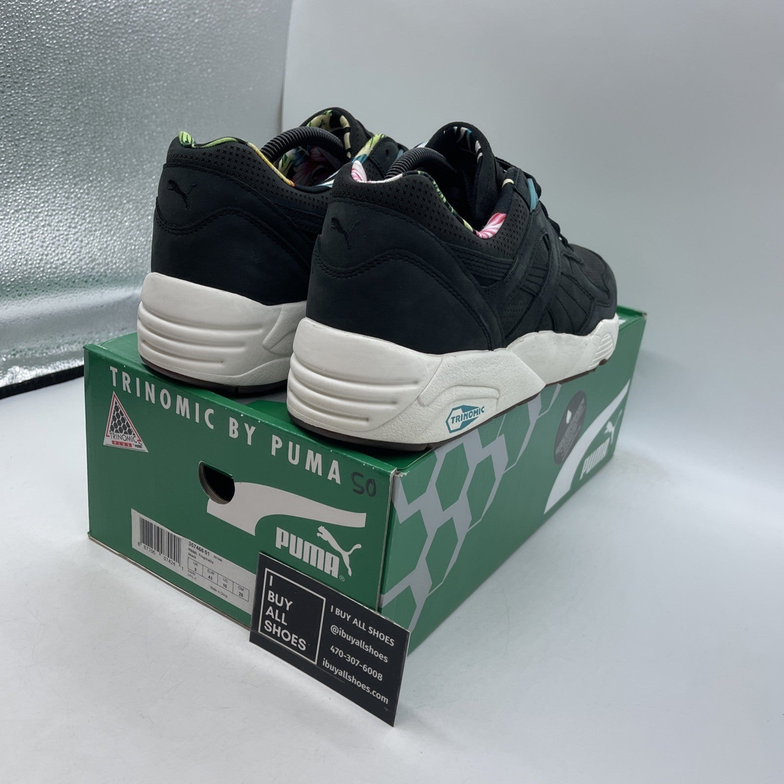 Size 10 - PUMA R698L Tropicalia Black (357466-01)
