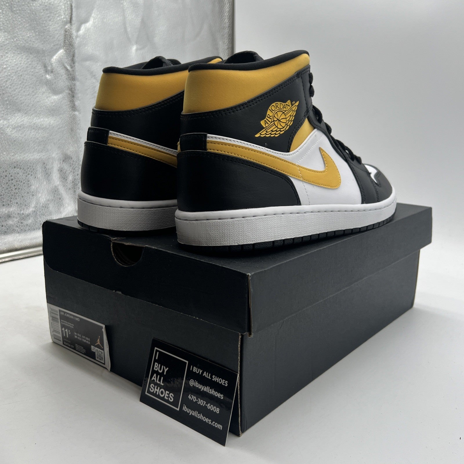 Size 11.5 - Air Jordan 1 Mid Black University Gold (554724-177)