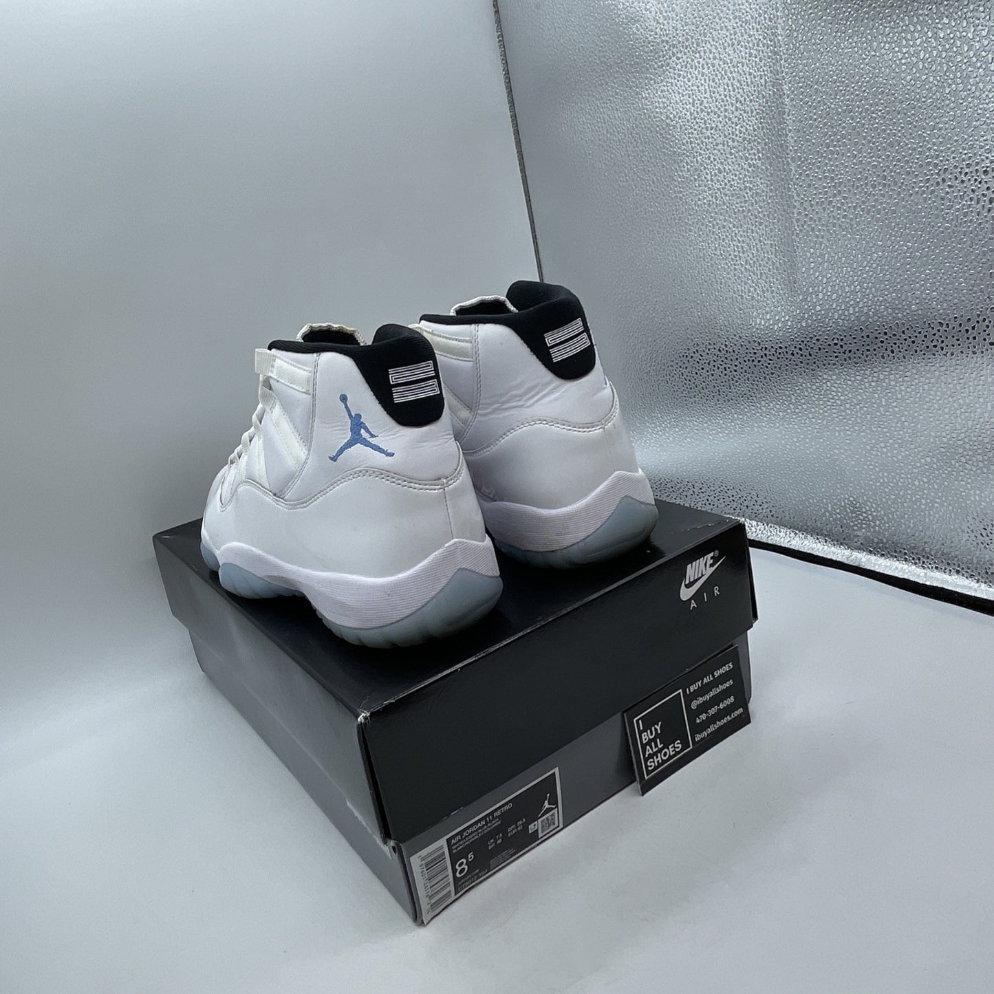 Size 8.5 - Air Jordan 11 Retro 2024 Legend Blue White Black Leather (CT8012-104)