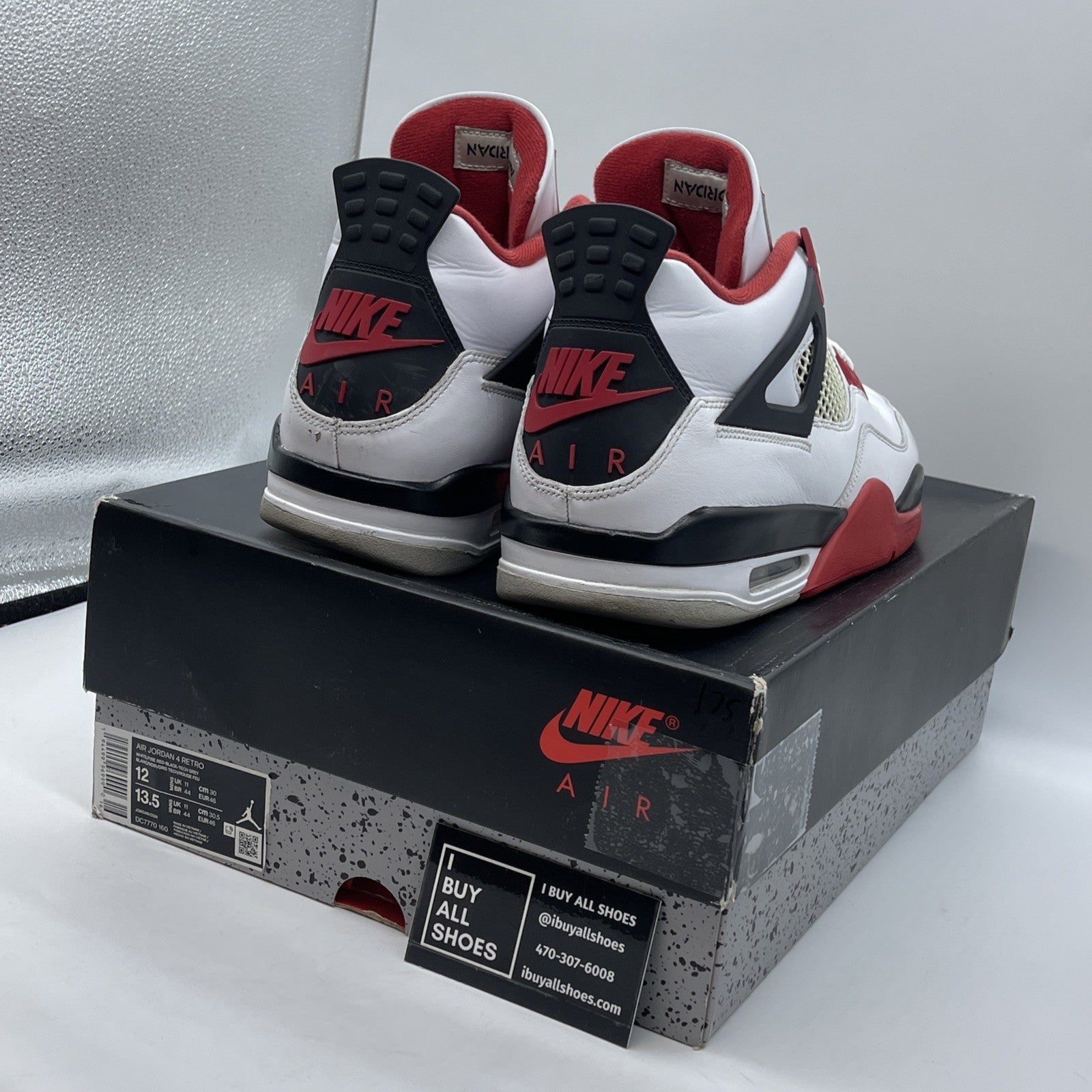 Size 12 - Jordan 4 Retro OG Mid Fire Red White Black Leather (DC7770-160)