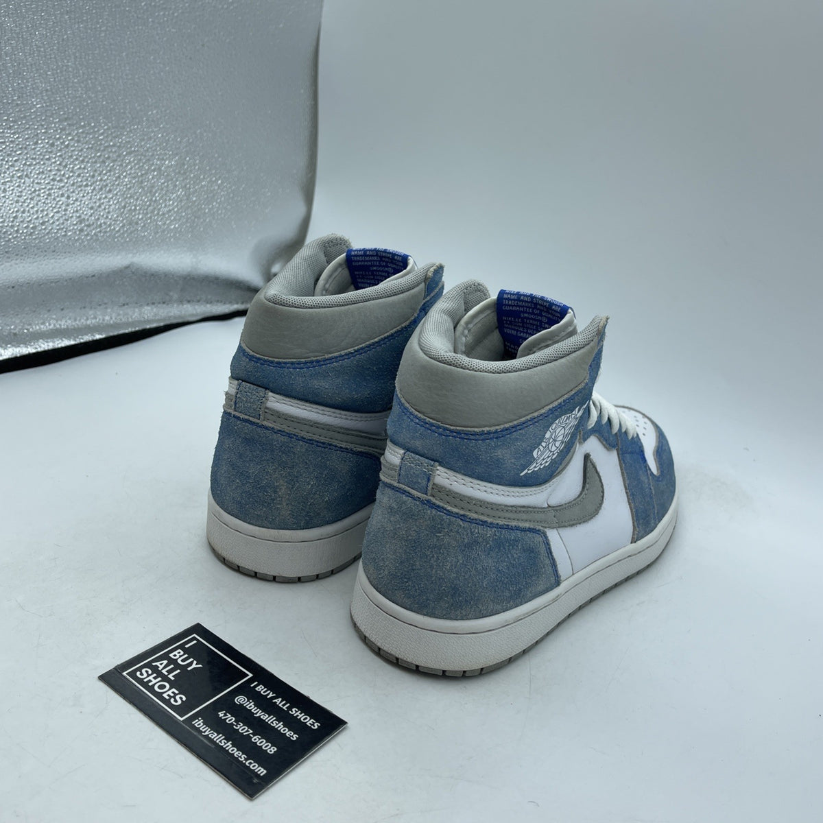 Size 8.5 - Air Jordan 1 Retro OG High Hyper Royal (555088-402)