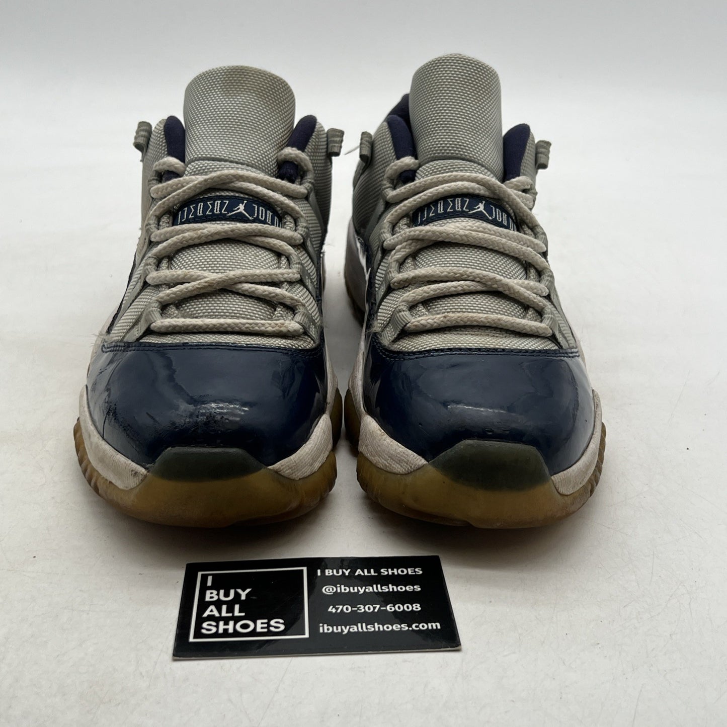 Size 8.5 - Air Jordan 11 Retro Low Georgetown (528895-007)
