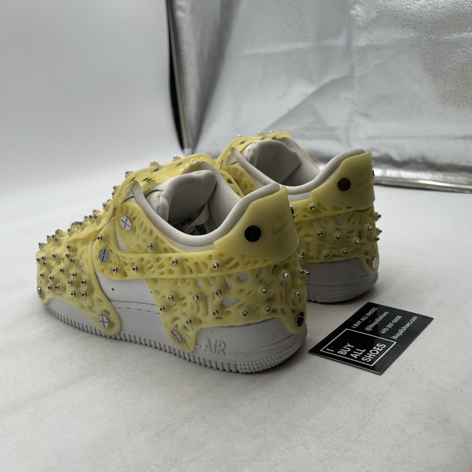 Size 8.5 - Swarovski x Nike Air Force 1 LXX White W (CV7668-100)