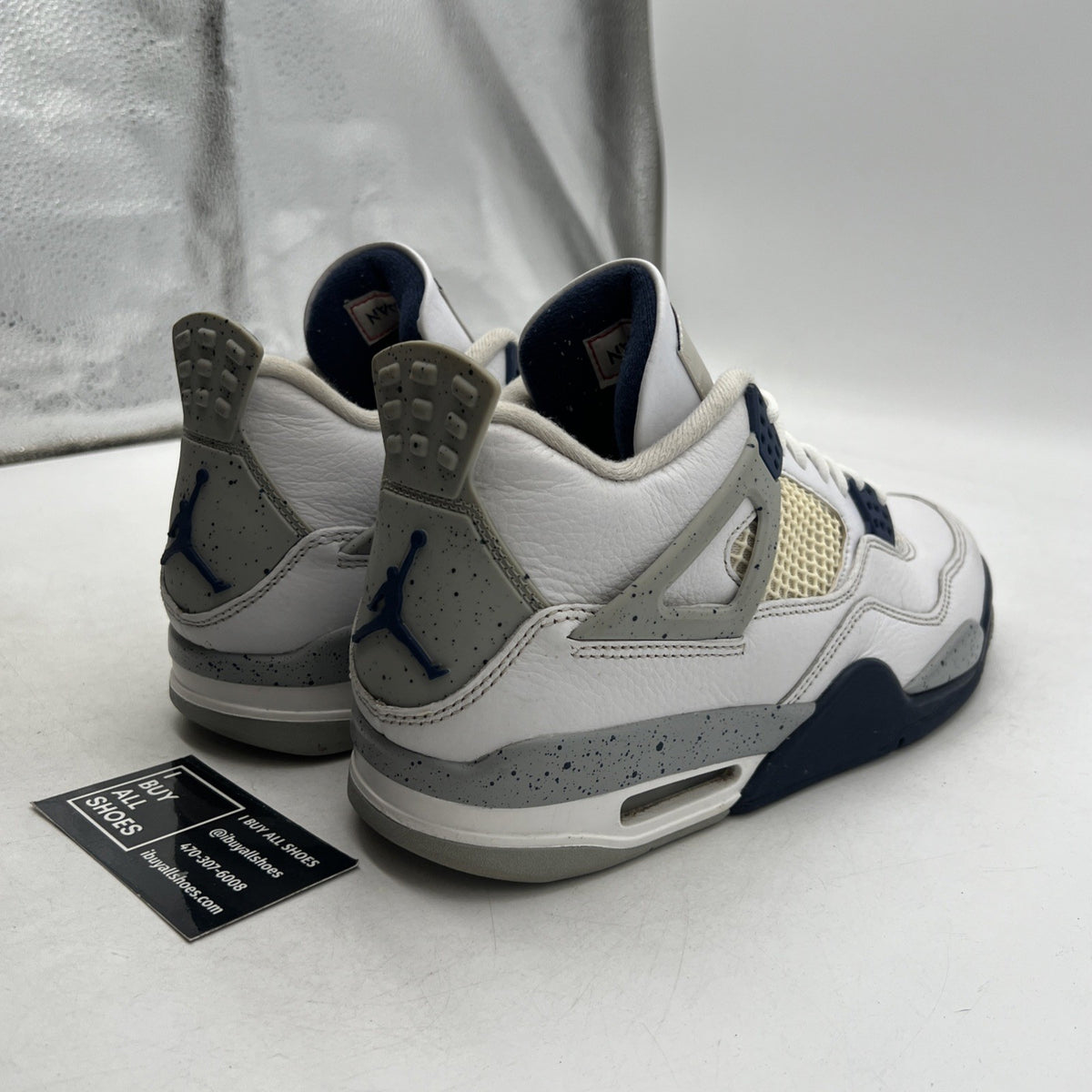 Size 9 - Air Jordan 4 Retro Mid Midnight Navy (DH6927-140)