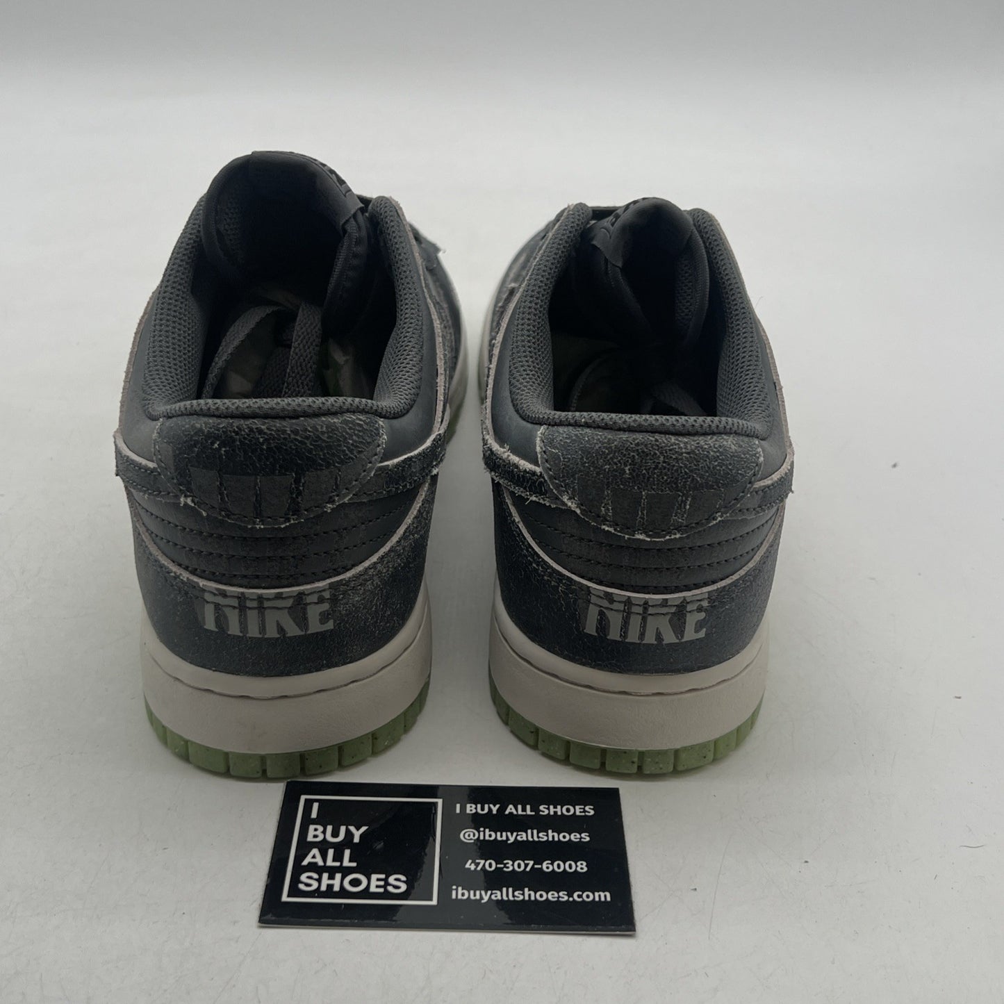 Size 12 - Nike Dunk SE Low Halloween - Cauldron (DQ7681-001)