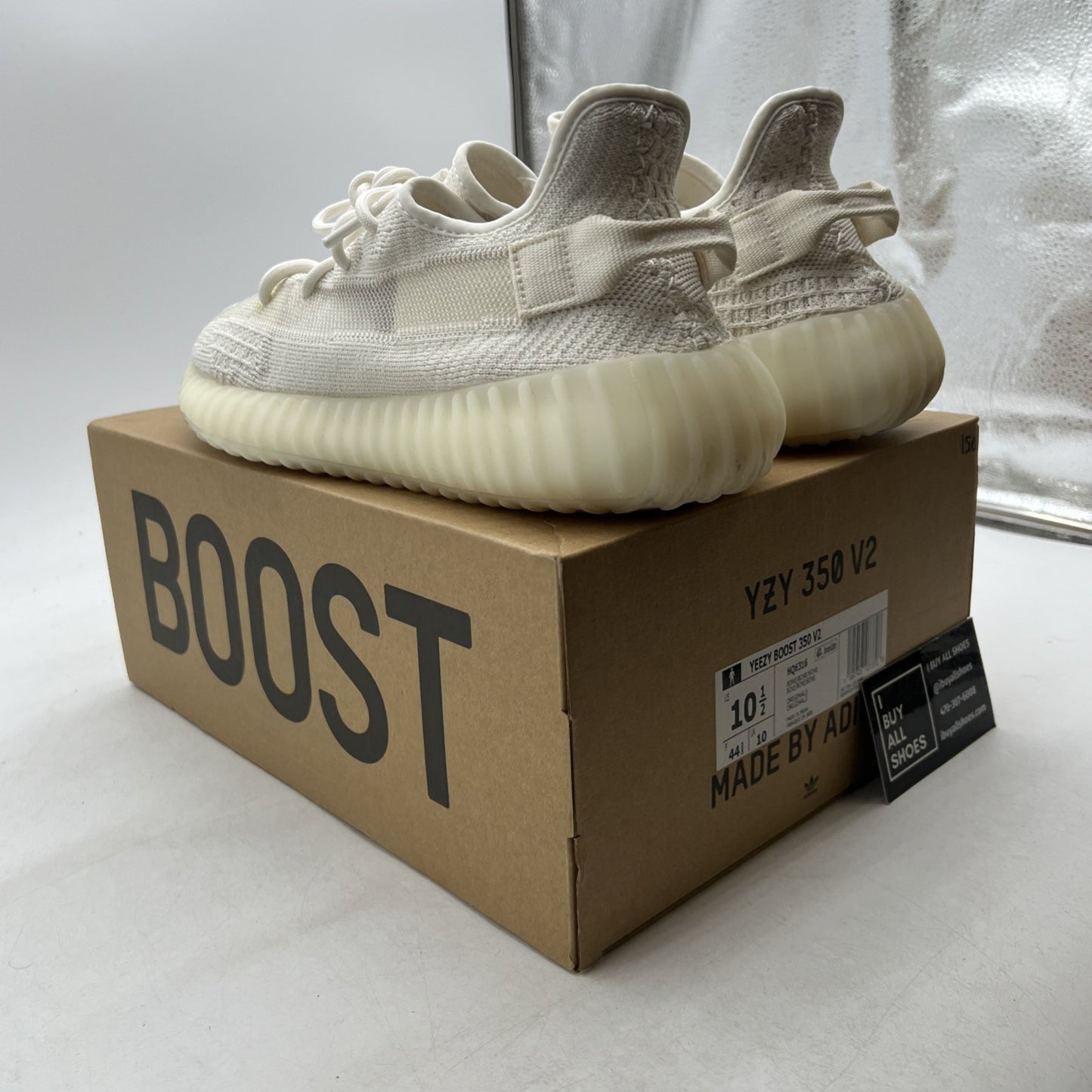 Size 10.5 - adidas Yeezy Boost 350 V2 Low Bone (HQ6316)