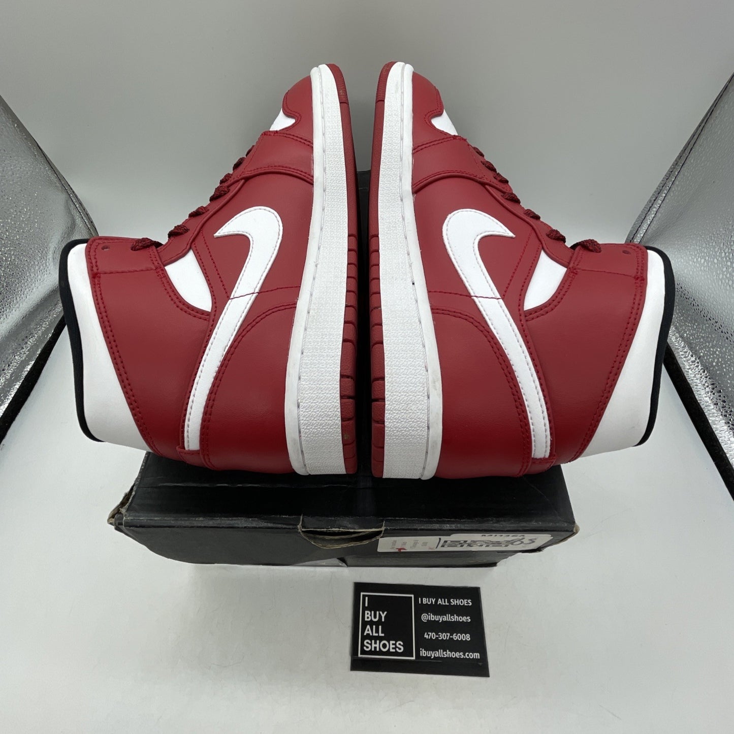Size 8 - Air Jordan 1 Mid Gym Red (554724-605)