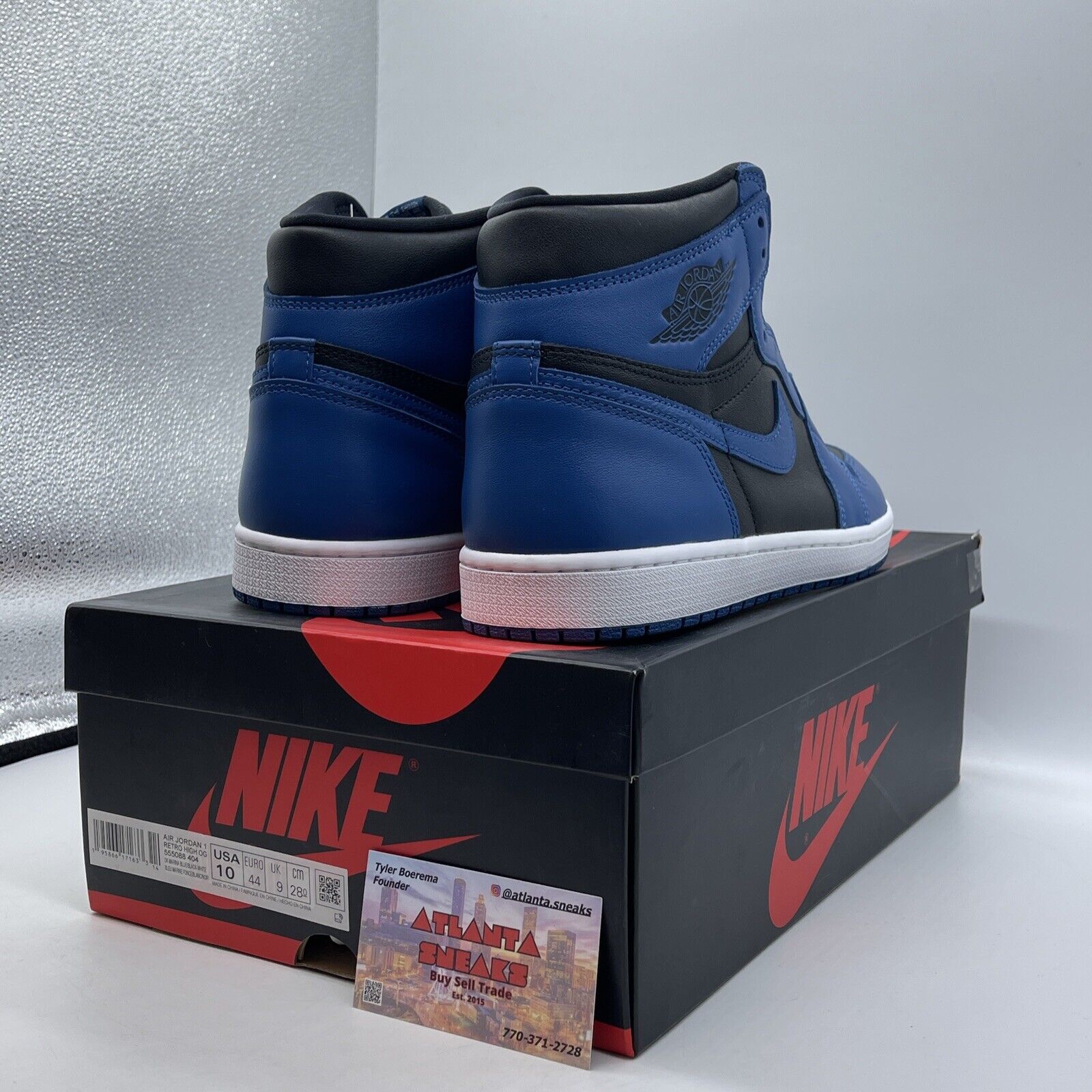 Size 10 - Jordan 1 Retro OG High Dark Marina Blue Leather (555088-404)