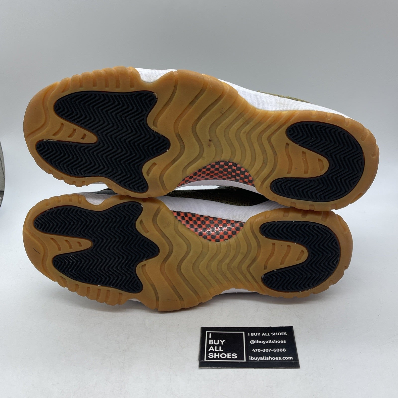 Size 14 - Air Jordan 11 IE Low Croc (306008-013)