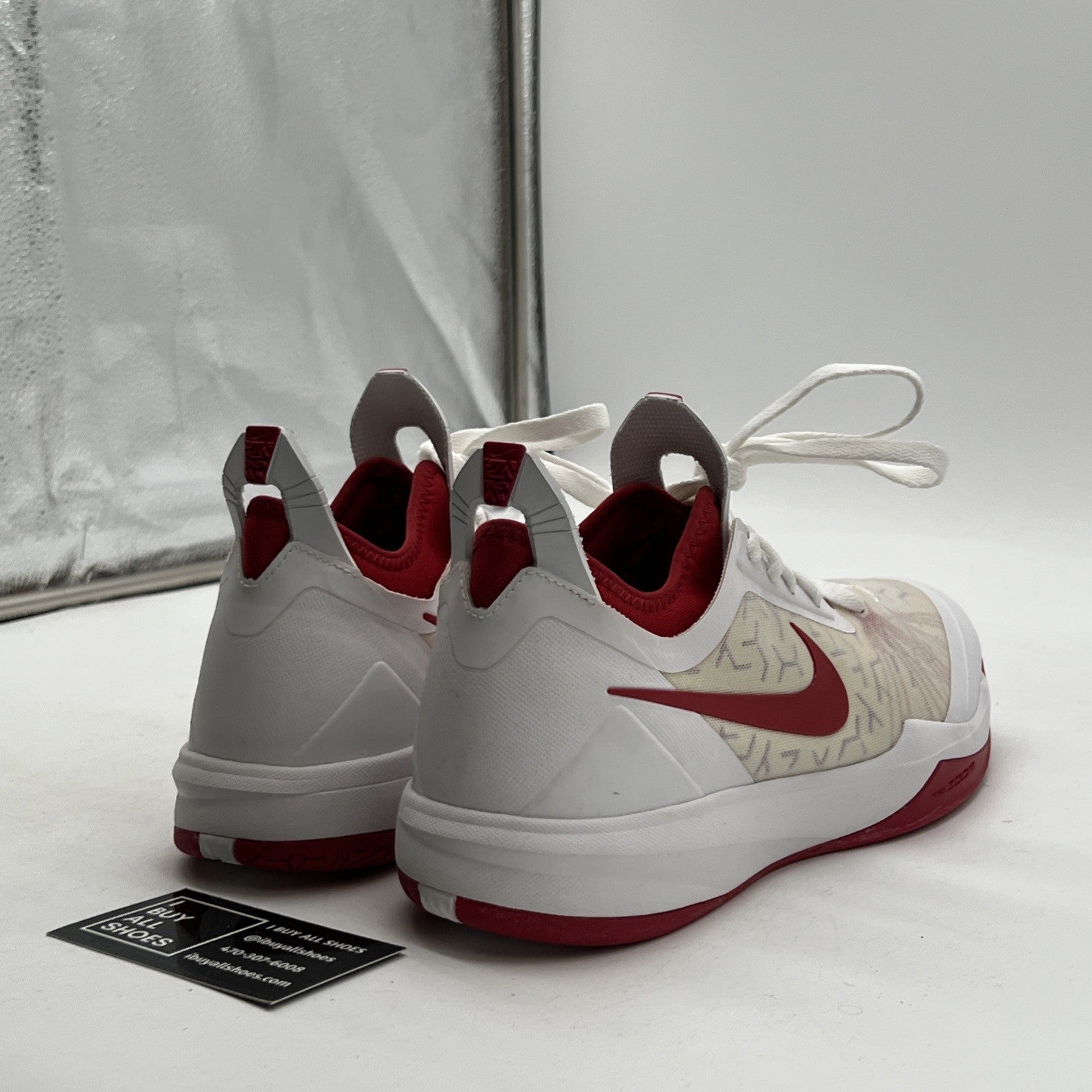 Size 9.5 - Nike Zoom Crusader Basketball Shoes Sneakers White Red (644698-102)