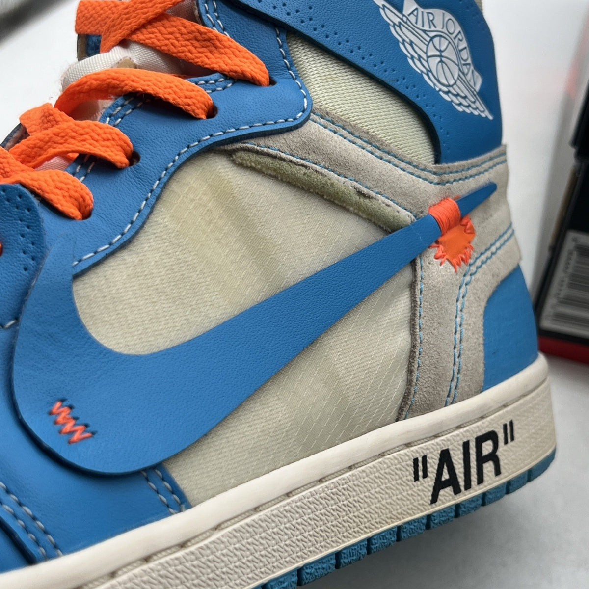 Size 10 - Air Jordan 1 Retro OG x Off-White High UNC (AQ0818-148)