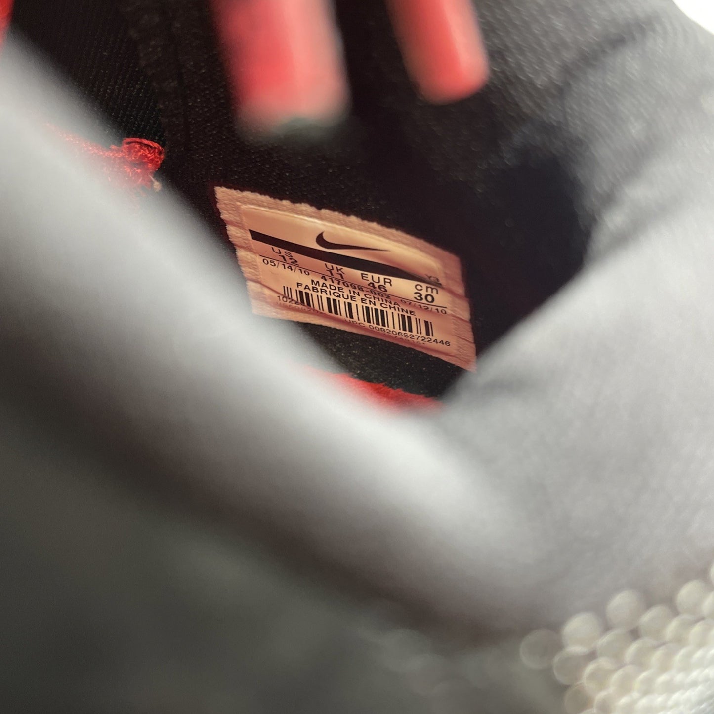 Size 12 - Nike LeBron 8 Bred (417098-002)