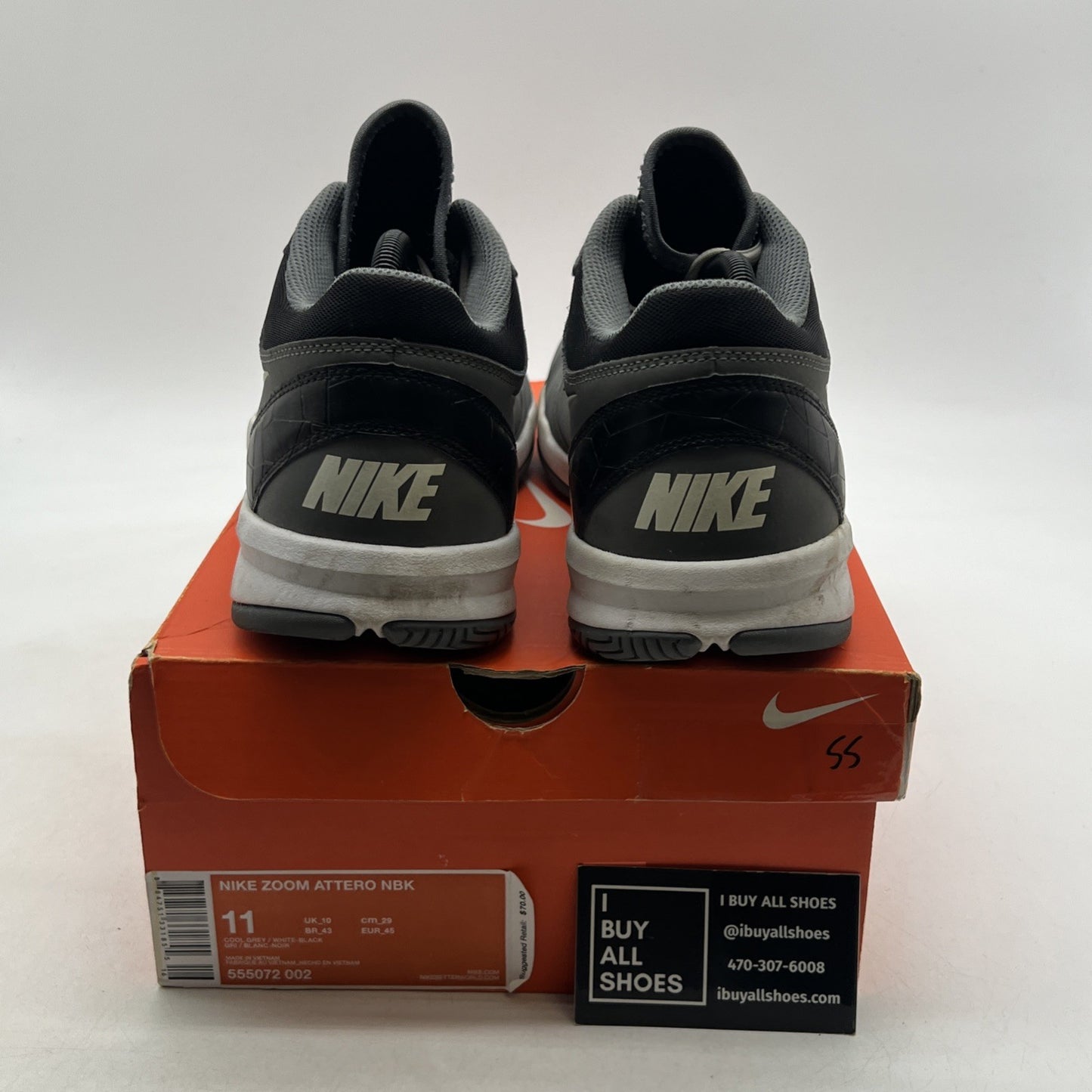 Size 11 - Nike Zoom Attero Sneakers Mens Gray & White (555072-002)