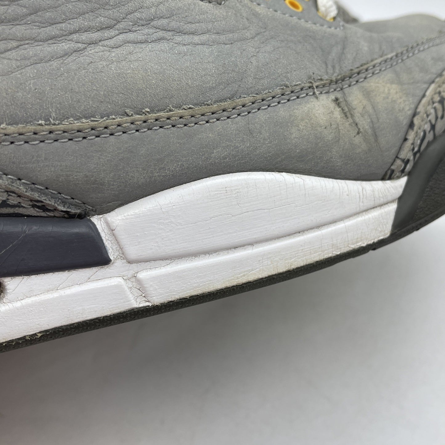 Size 11 - Jordan 3 Retro Mid Cool Grey Red Suede (CT8532-012)