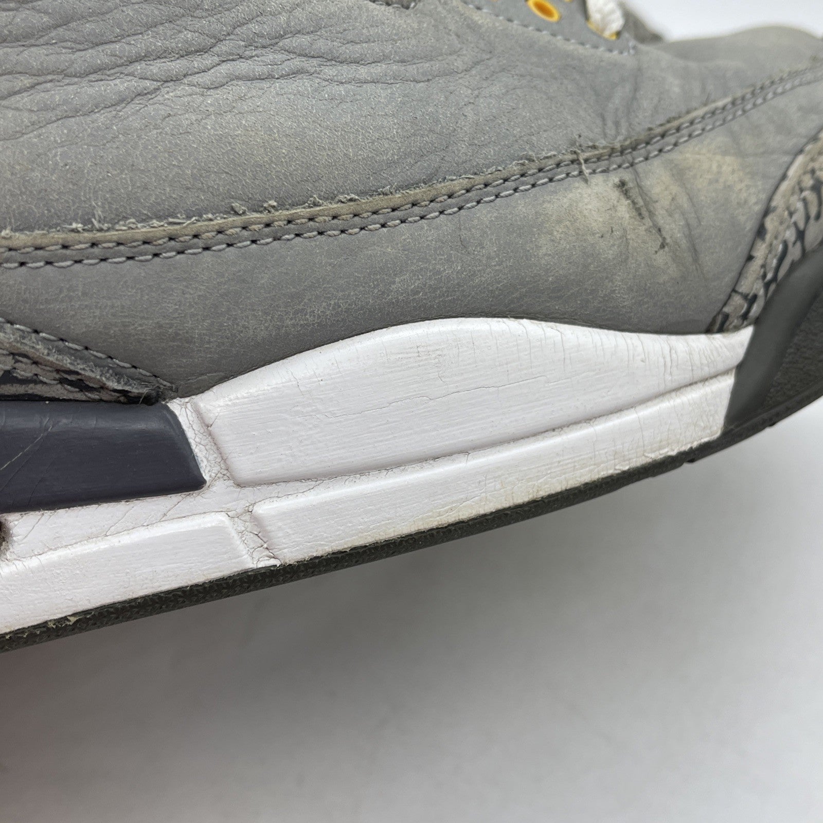 Size 11 - Jordan 3 Retro Mid Cool Grey Red Suede (CT8532-012)