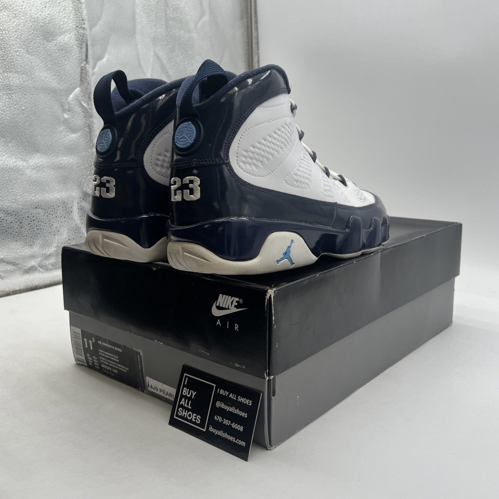 Size 11.5 - Air Jordan 9 Retro UNC (302370-145)