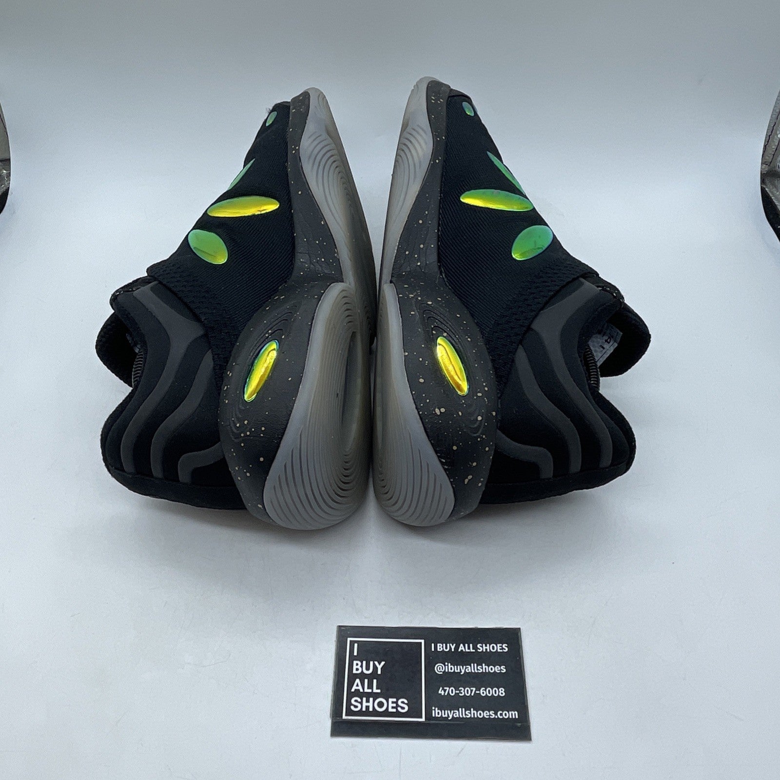Size 12 - 741 Performance Rover Black moon