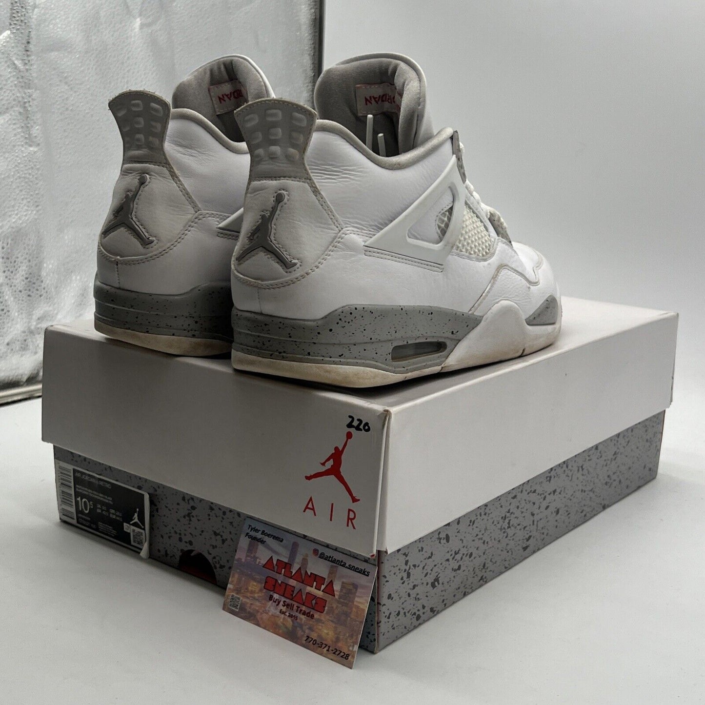 Size 10.5 - Air Jordan 4 Retro Mid White Oreo (CT8527-100)