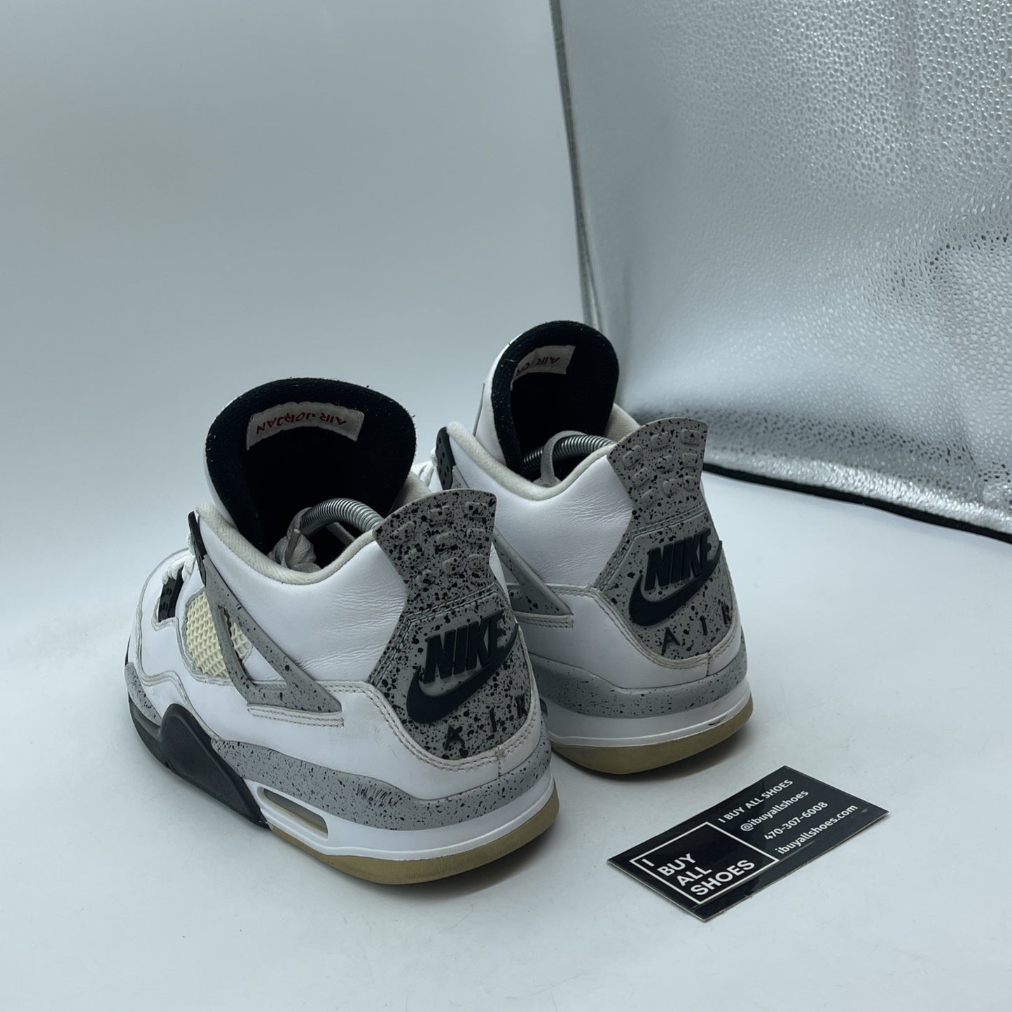 Size 10 - Jordan 4 Retro OG Mid White Cement Grey Black Leather (840606-192)