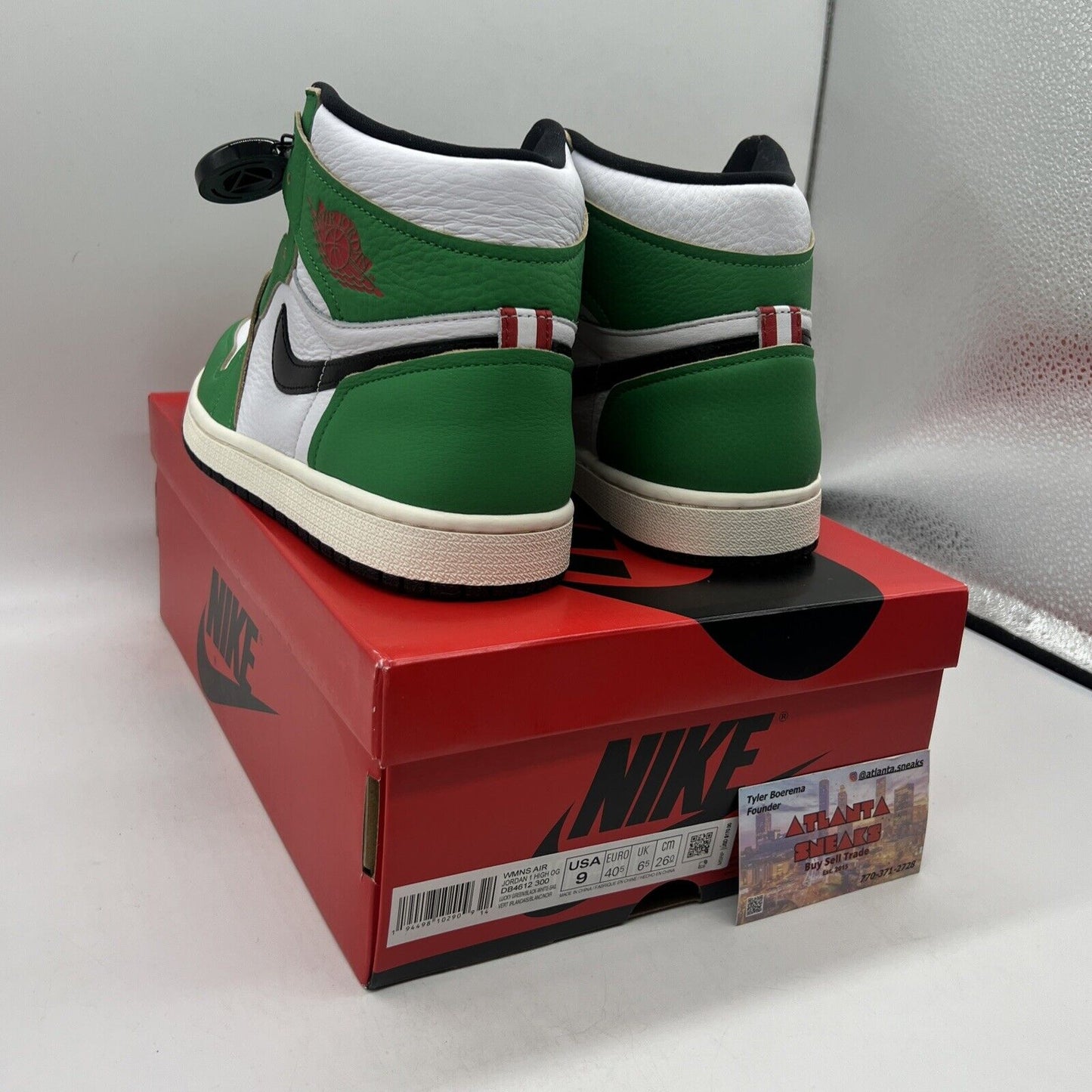 Size 9 - Air Jordan 1 Retro OG Lucky Green W Brand New Og All DS Black White