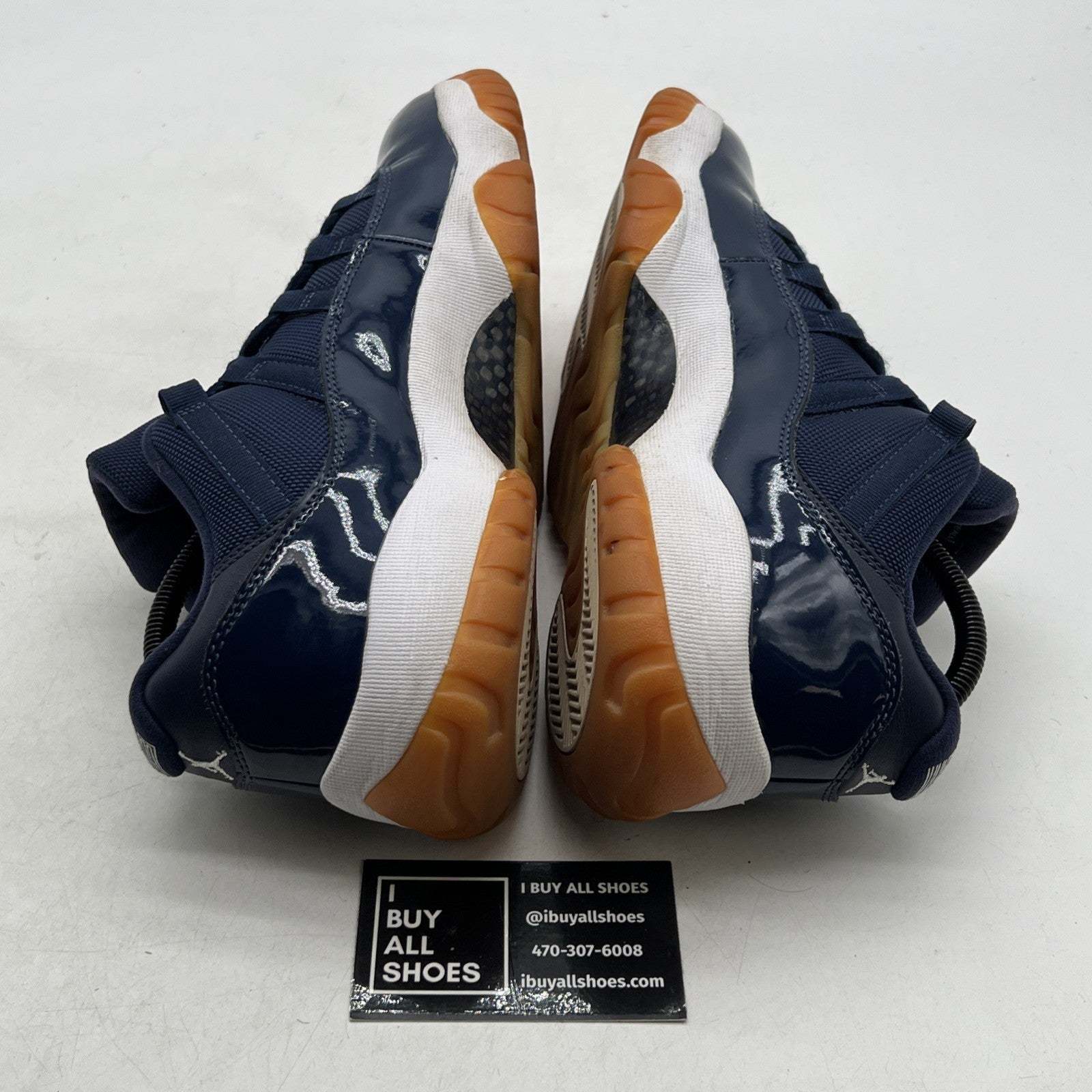 Size 9.5 - Air Jordan 11 Retro Low Navy Gum (528895-405)