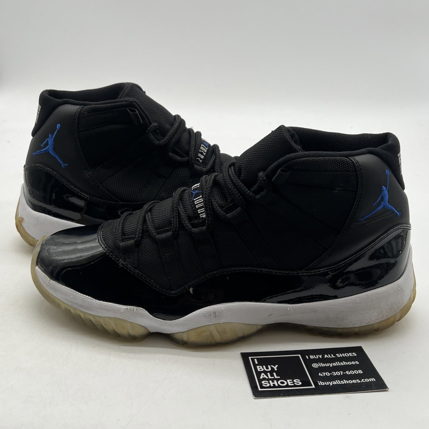 Size 9.5 - Air Jordan 11 Retro 2009 Space Jam (378037-041)