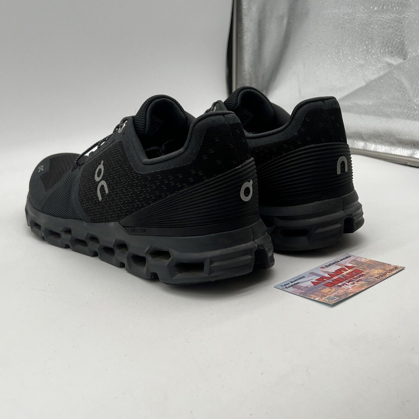 Size 11.5 - On Cloud Helion Speedboard Cloudtec Running Shoes Black Gray