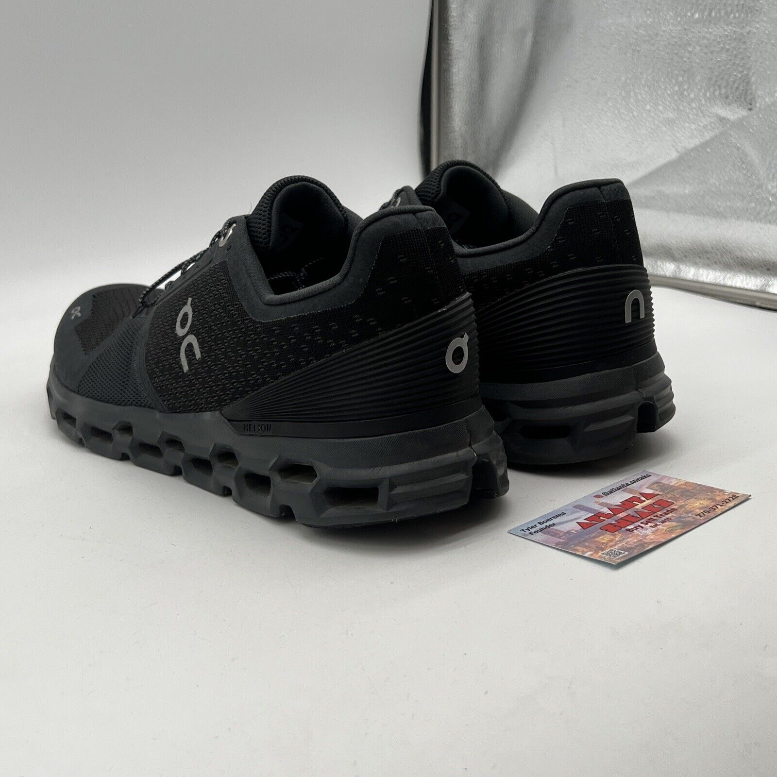 Size 11.5 - On Cloud Helion Speedboard Cloudtec Running Shoes Black Gray