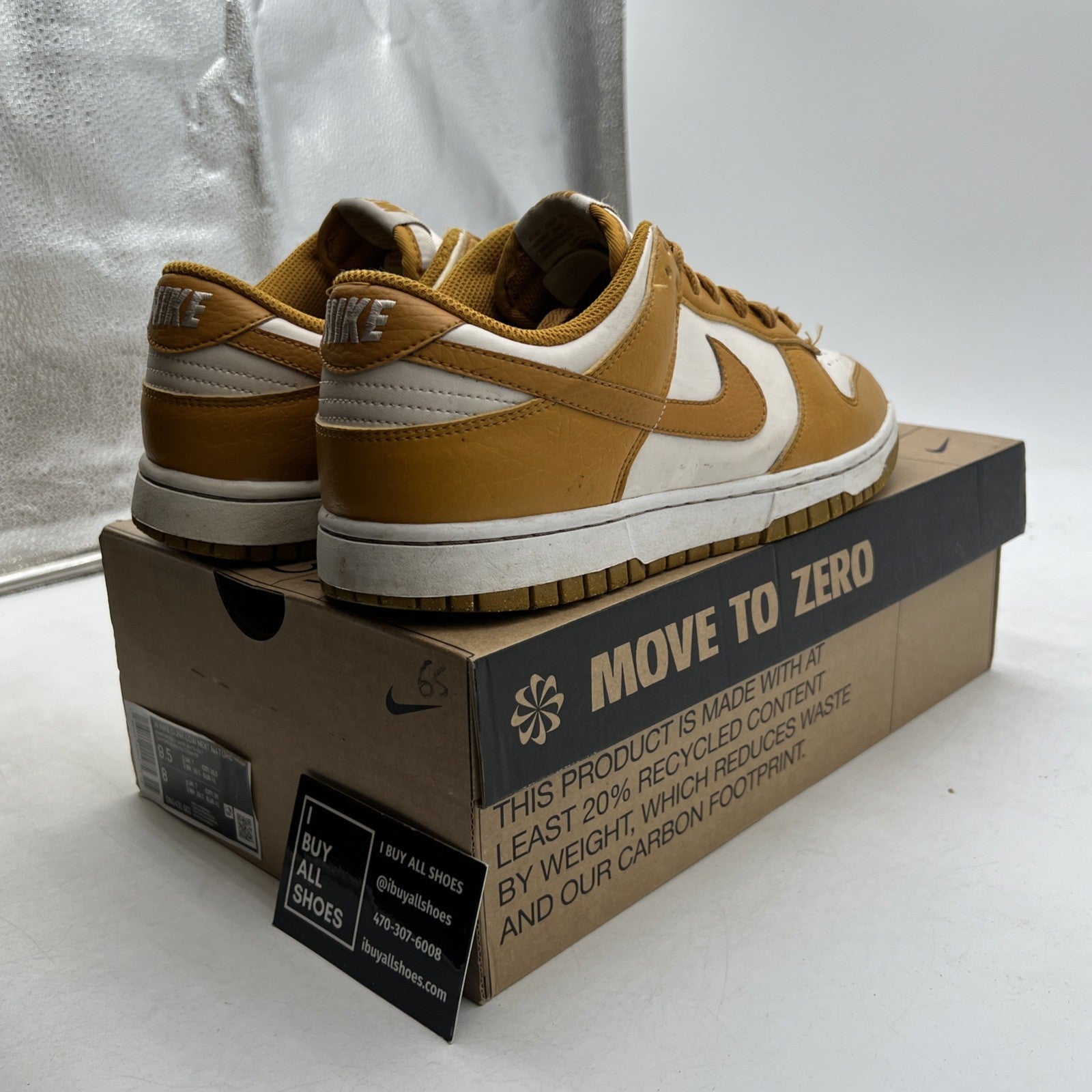 Size 9.5 - Nike Dunk Next Nature Low Gold Phantom W (DN1431-001)