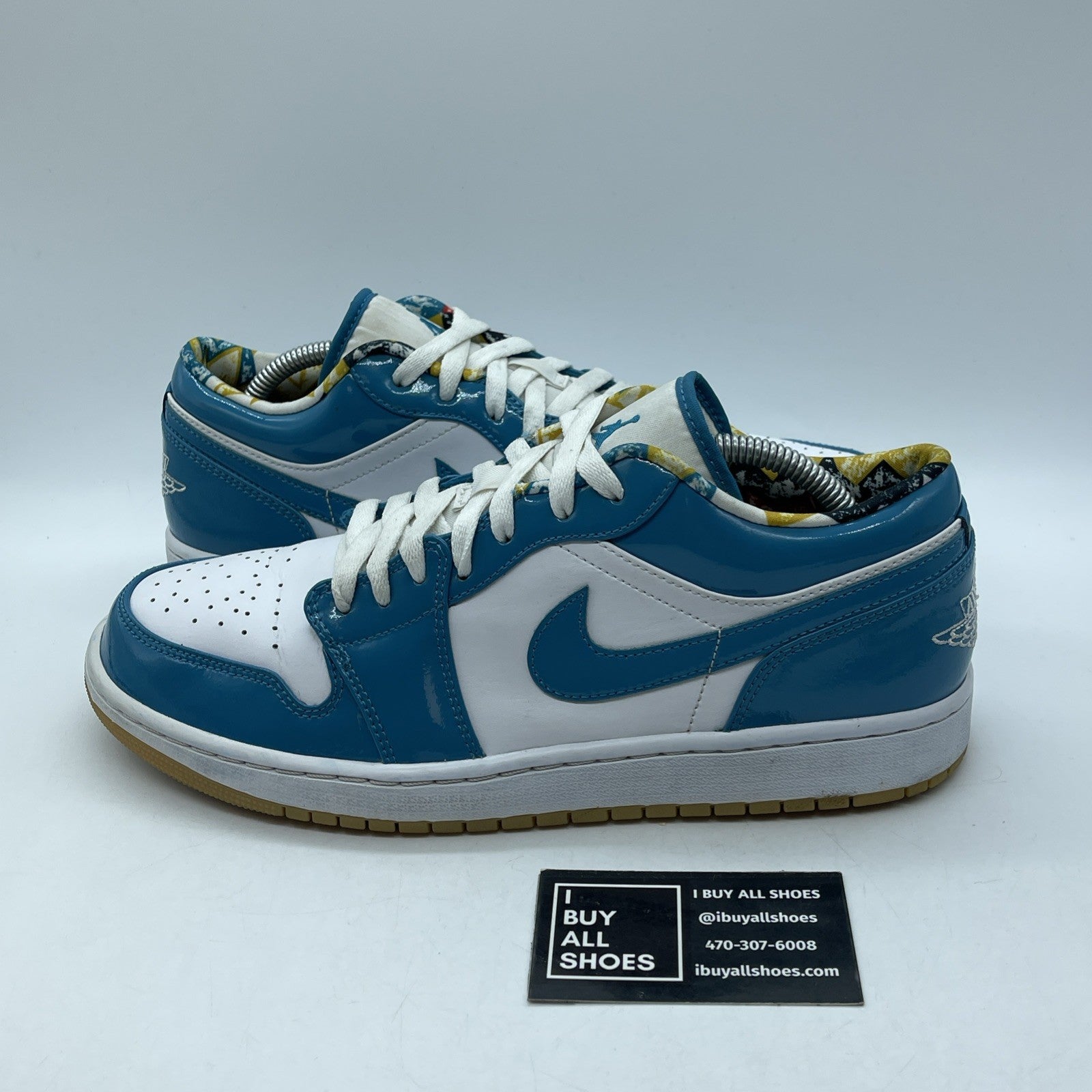 Size 10.5 - Nike Air Jordan 1 Low SE Barcelona Blue White Leather (DC6991-400)