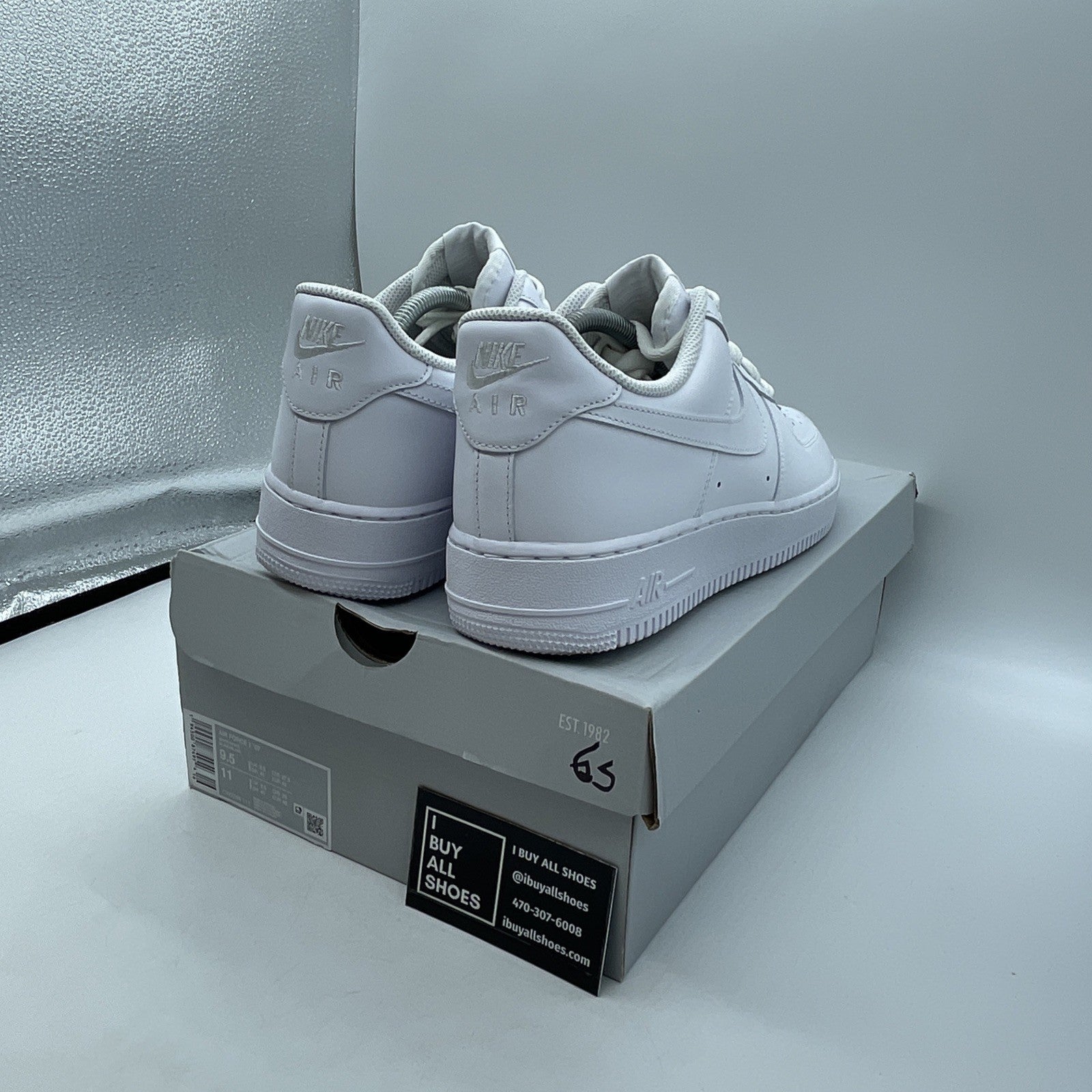 Size 9.5 - Nike Air Force 1 '07 Low Triple White Leather (CW2288-111)