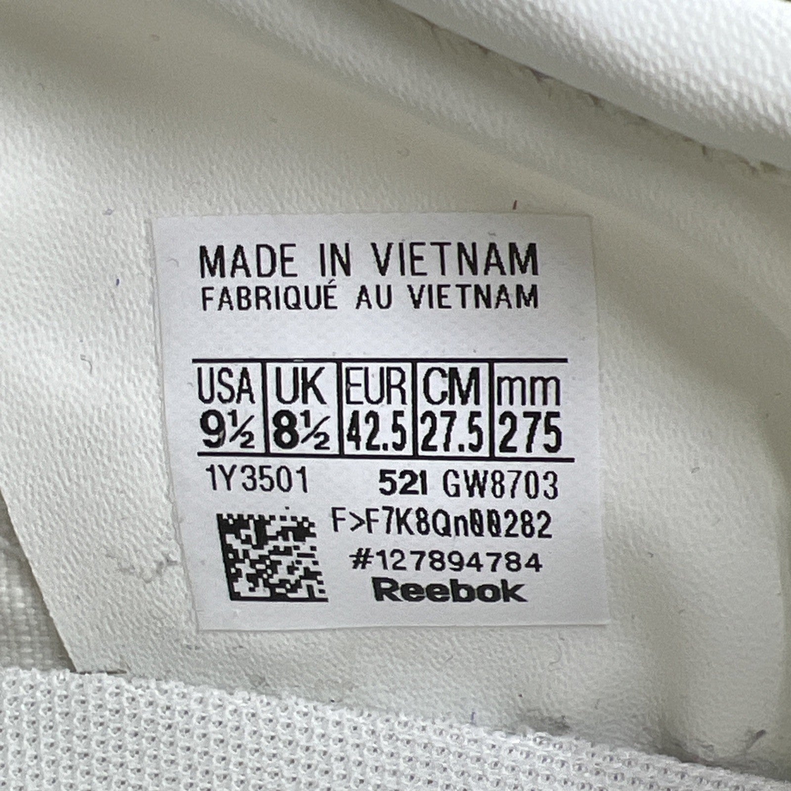 Size 9 - NWT Reebok CL Legacy Classic Men’s Shoes Chalk Red Blue Gold (GW8703)