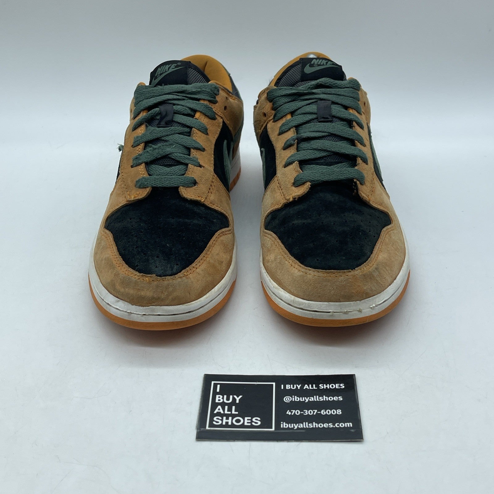 Size 9.5 - Nike Dunk SP Retro 2020 Low Ceramic Orange Green Suede (DA1469-001)