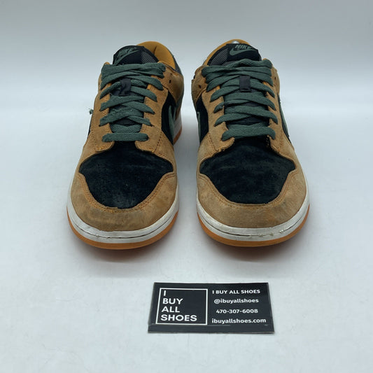 Size 9.5 - Nike Dunk SP Retro 2020 Low Ceramic Orange Green Suede (DA1469-001)
