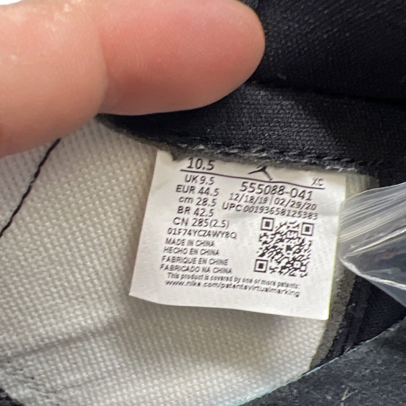 Size 10.5 - Air Jordan 1 Retro OG High Royal Toe (555088-041)