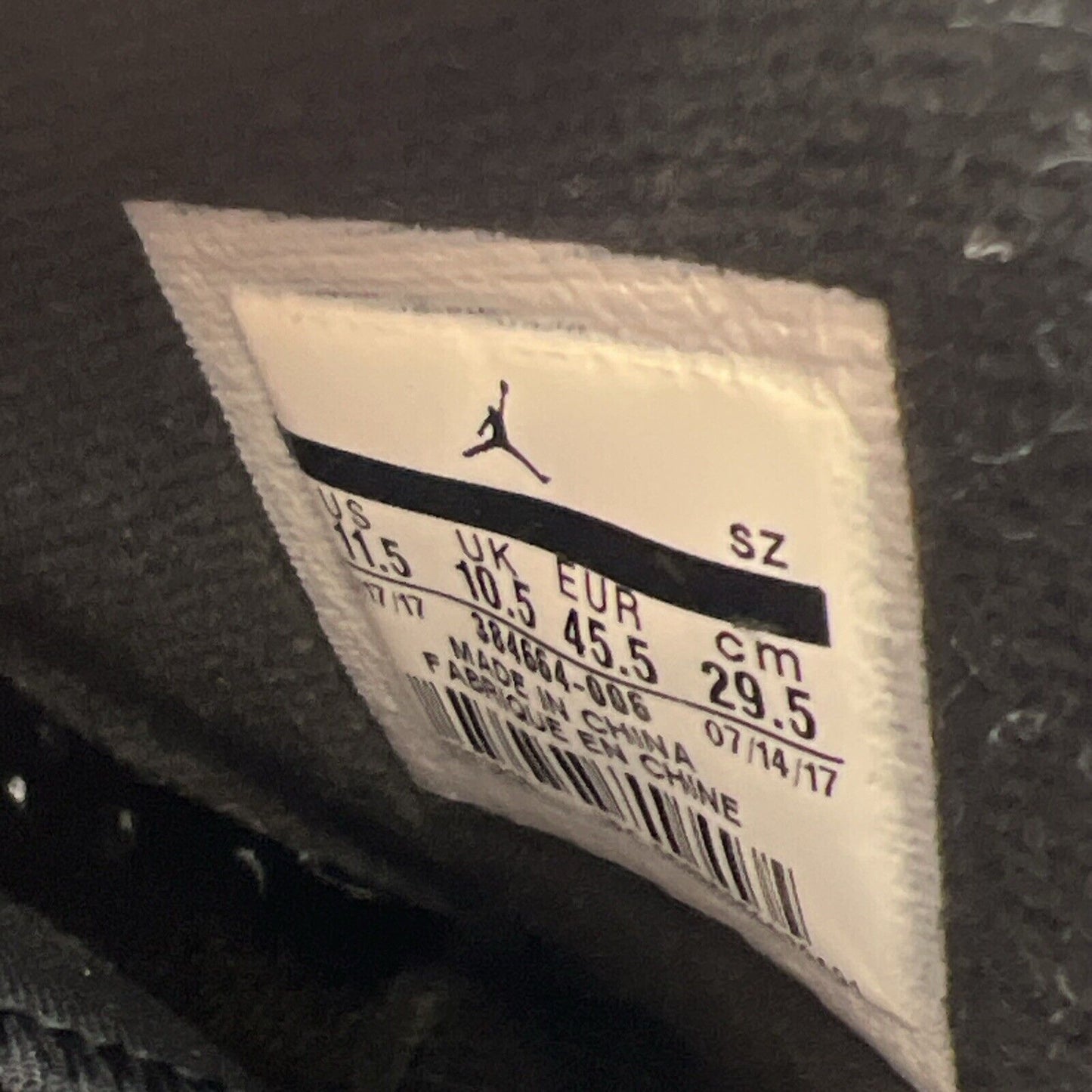 Size 11.5 - Air Jordan 6 Retro UNC (384664-006)