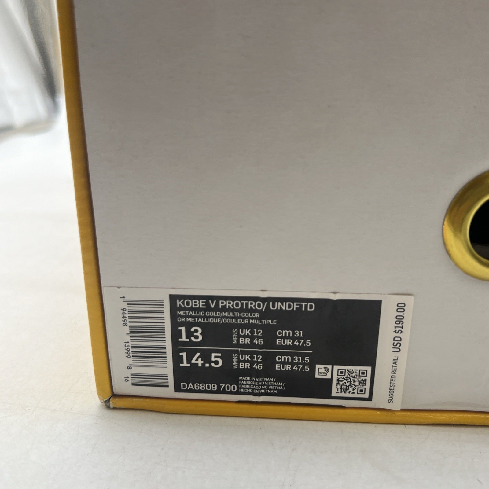 Size 13 - Nike Zoom Kobe 5 Protro x Undefeated Hall Of Fame (DA6809-700)