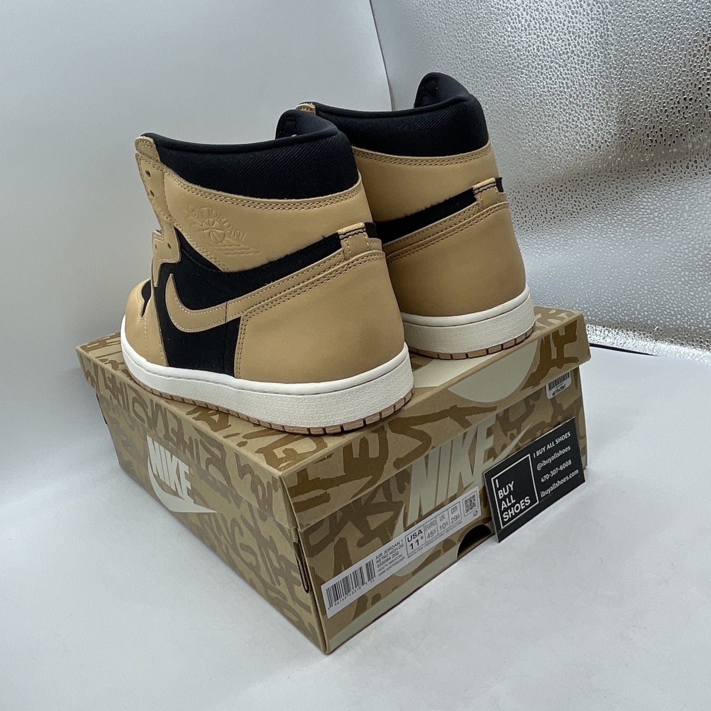 Size 11.5 - Air Jordan 1 Retro High OG Heirloom 2022 (555088-202)