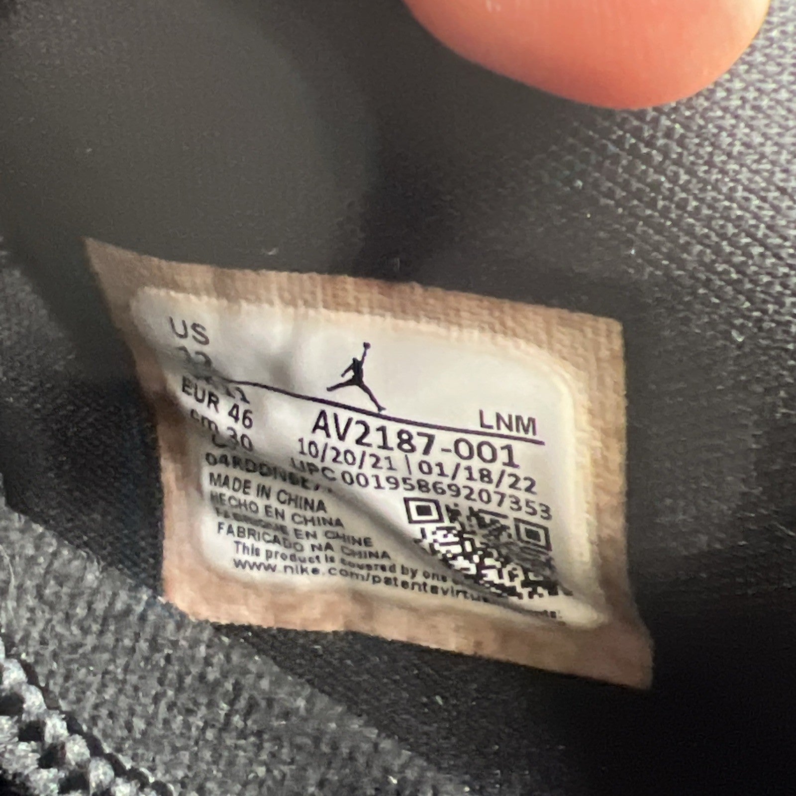 Size 12 - Air Jordan 11 Retro Low 72-10 (AV2187-001)