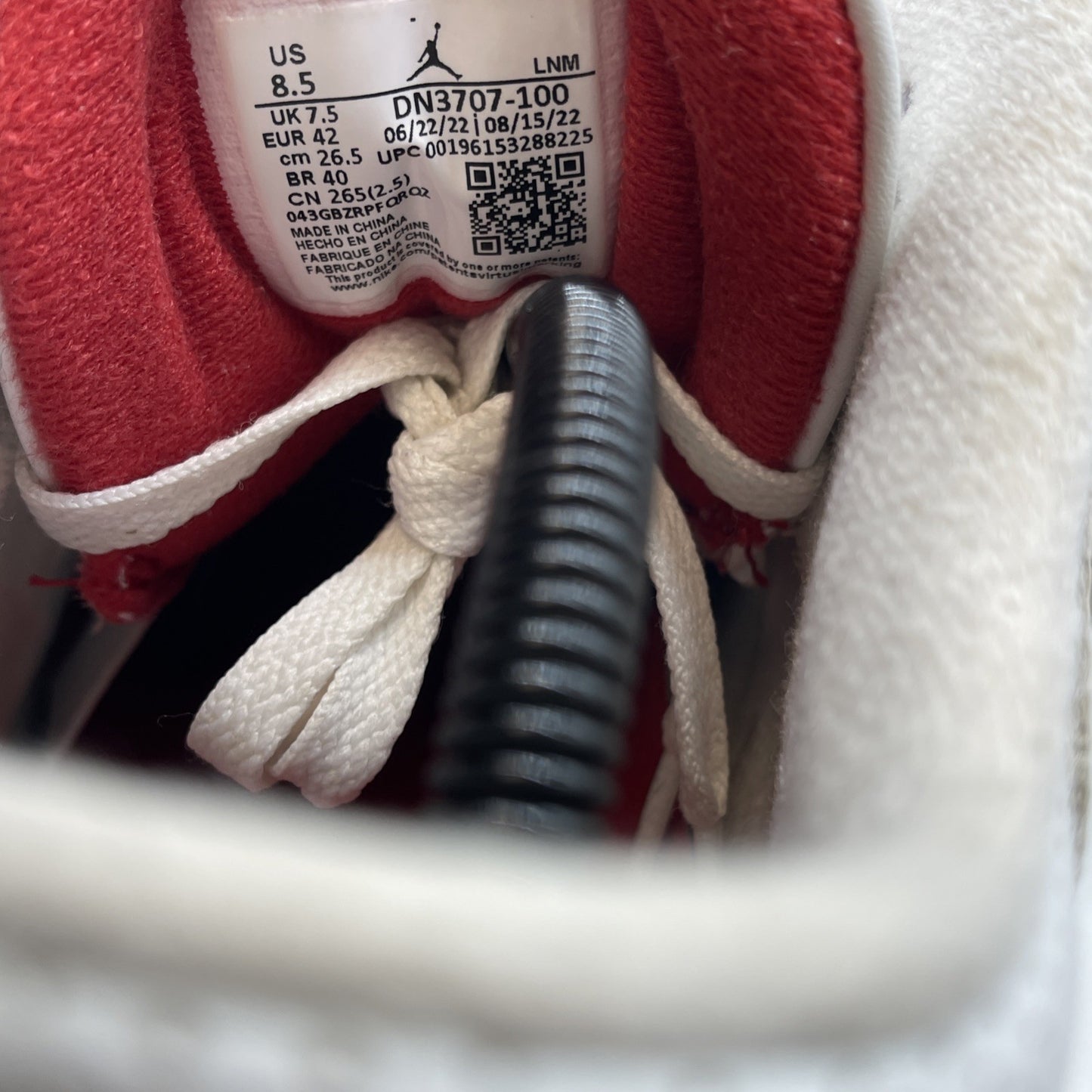 Size 8.5 - Air Jordan 3 Retro Mid White Cement Reimagined (DN2707-100)